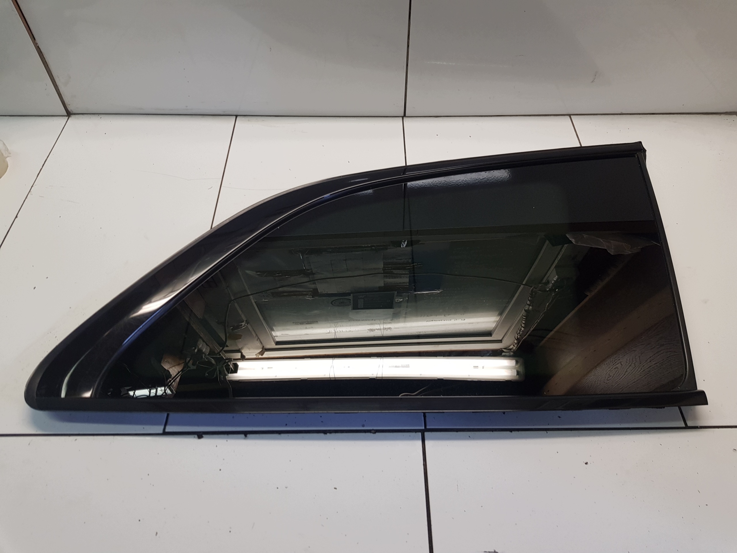 MERCEDES GLS X167 2022 window bodywork rear part rear right