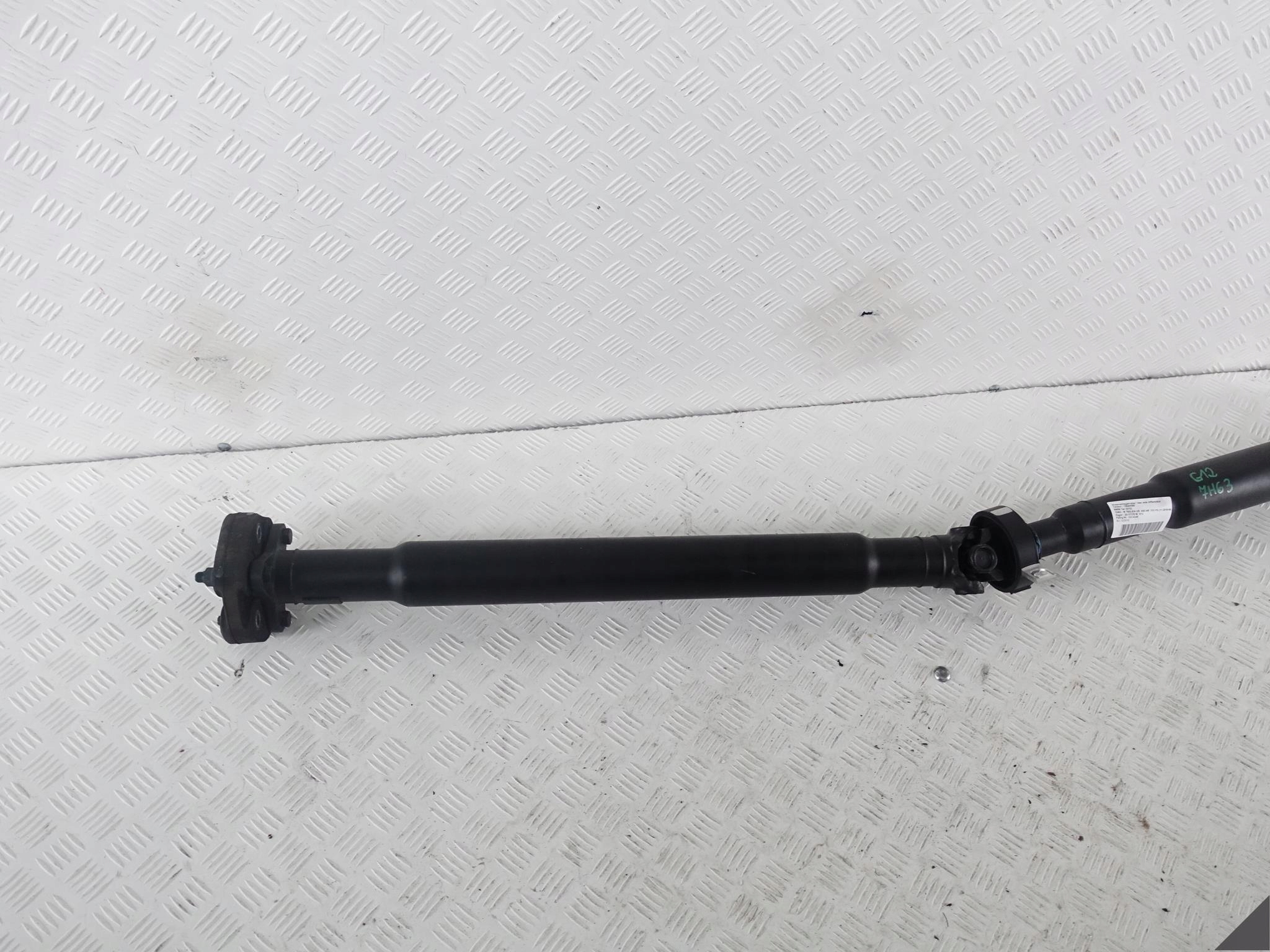BMW 7 G12 M760iX LONG cardan rear part