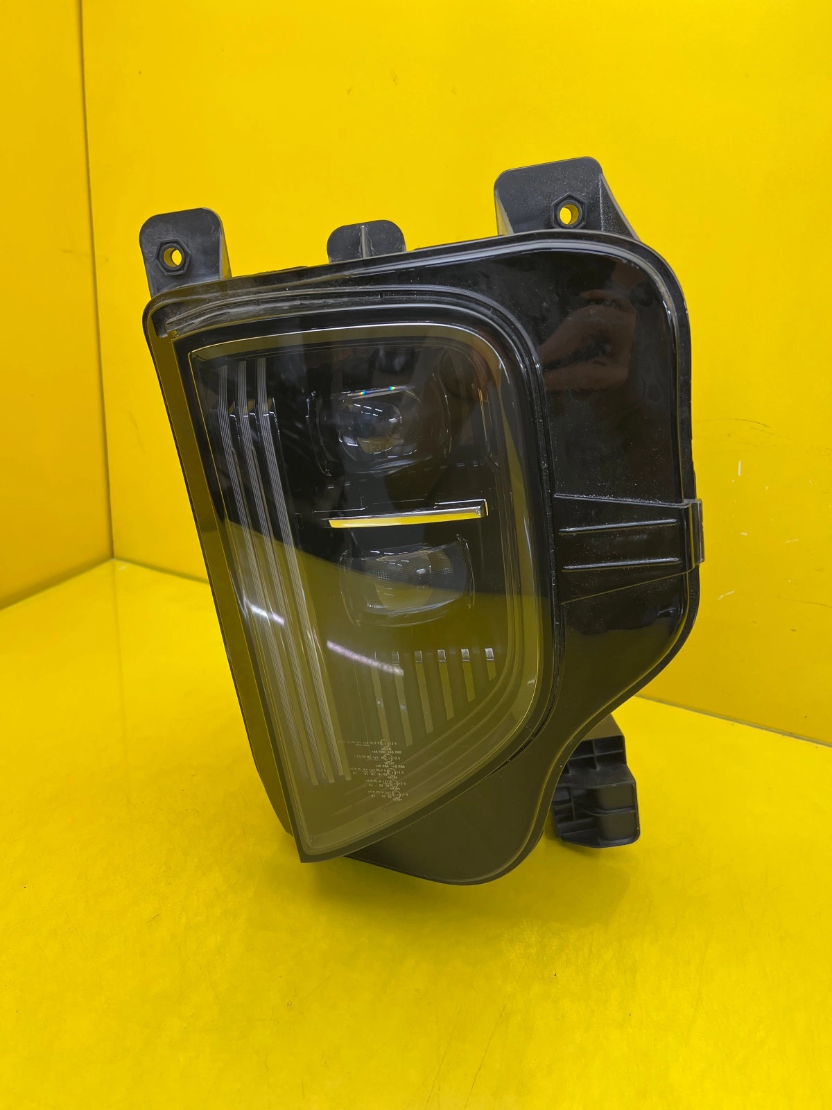 far lijeva Hongqi E-HS9 Full Led 3711105-QR02-A