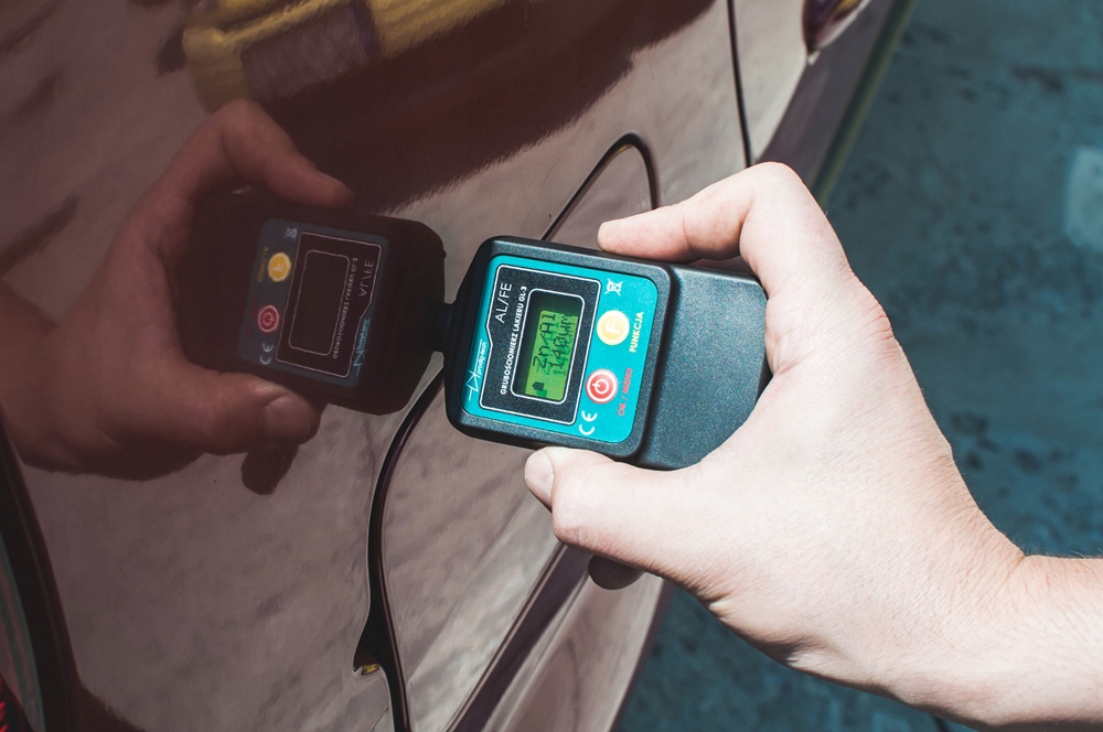 Miernik, tester grubości lakieru GL-3UV Pamięć pomiarów tak