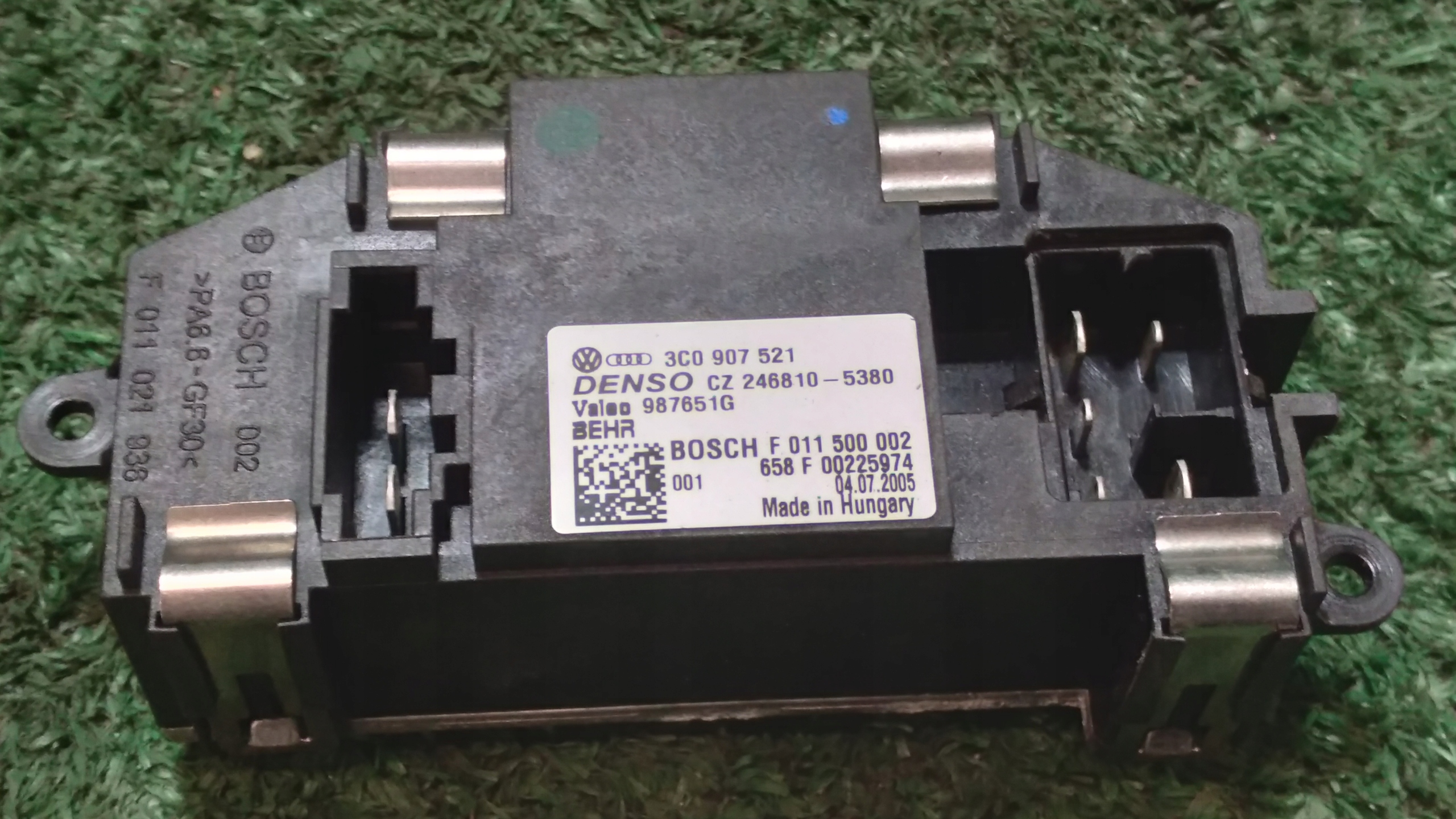 resistor, rheostat, regulator heater fan resistor VOLKSWAGEN PASSAT B6