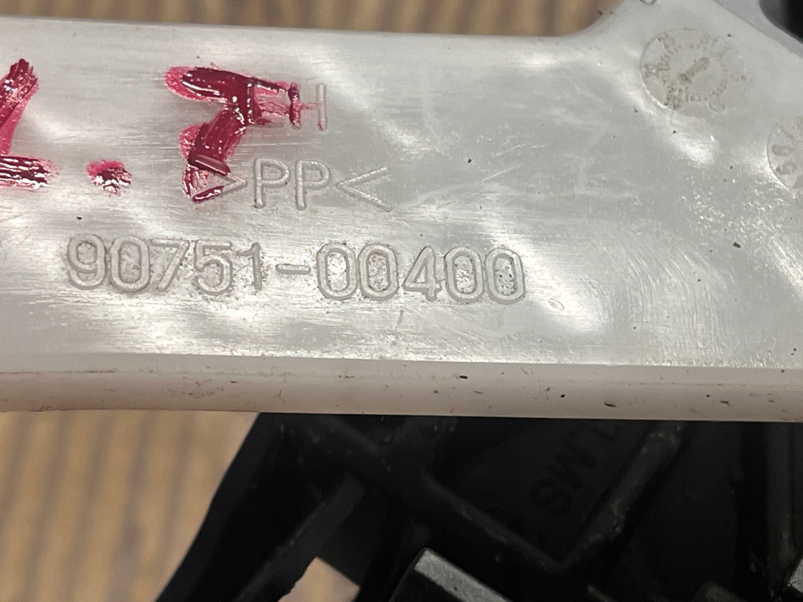HYUNDAI IX35 handle left rear part CHROM