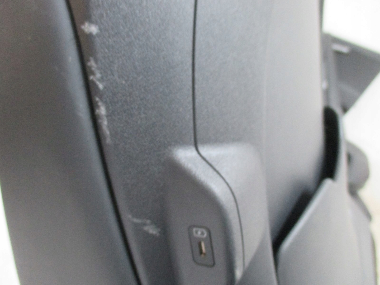 seats upholstery pol leather KIA NIRO II 22r