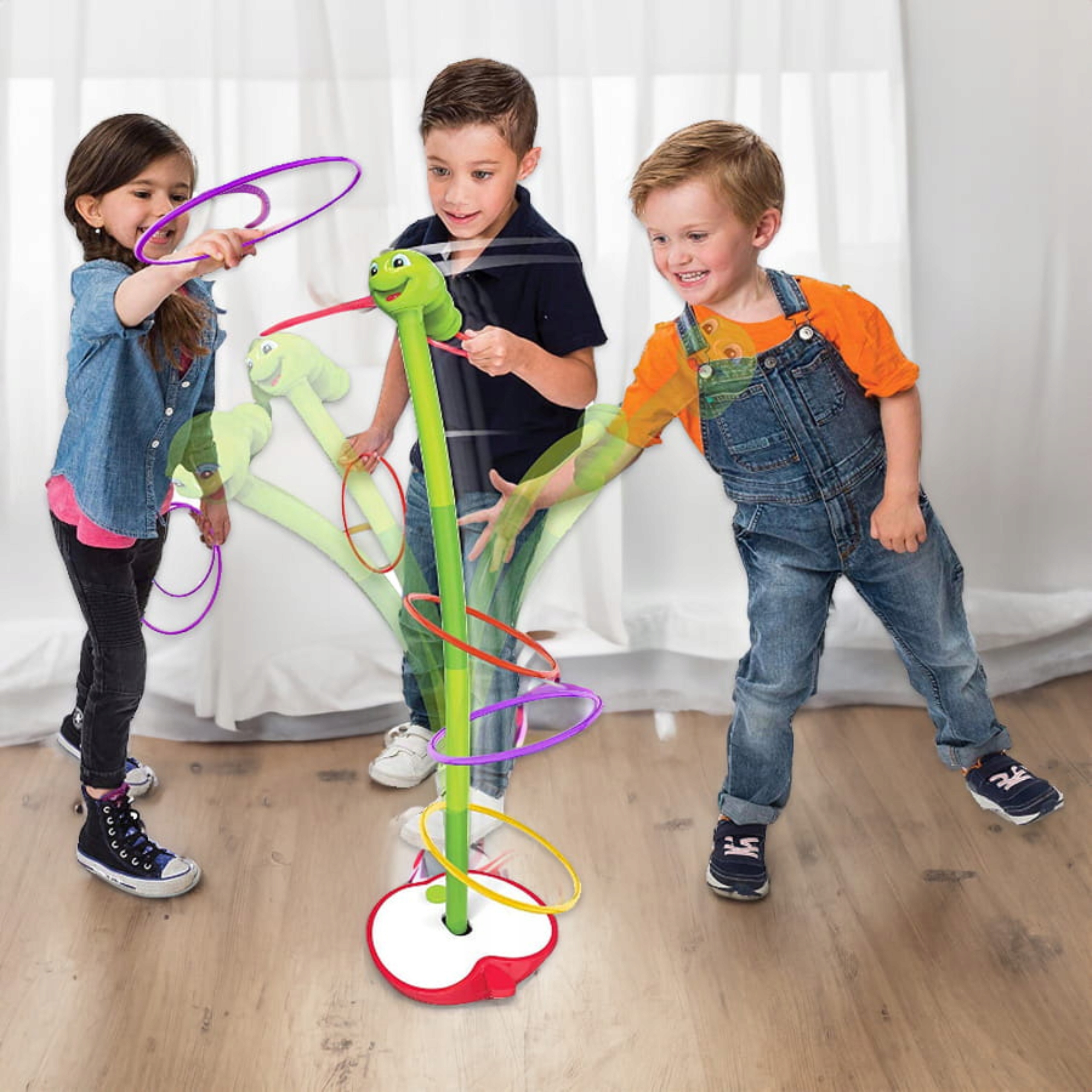 GRA ZRĘCZNOŚCIOWA Tańczący Robak Gibający Robaczek RZUT DO CELU Prezent Maksymalna liczba graczy 3