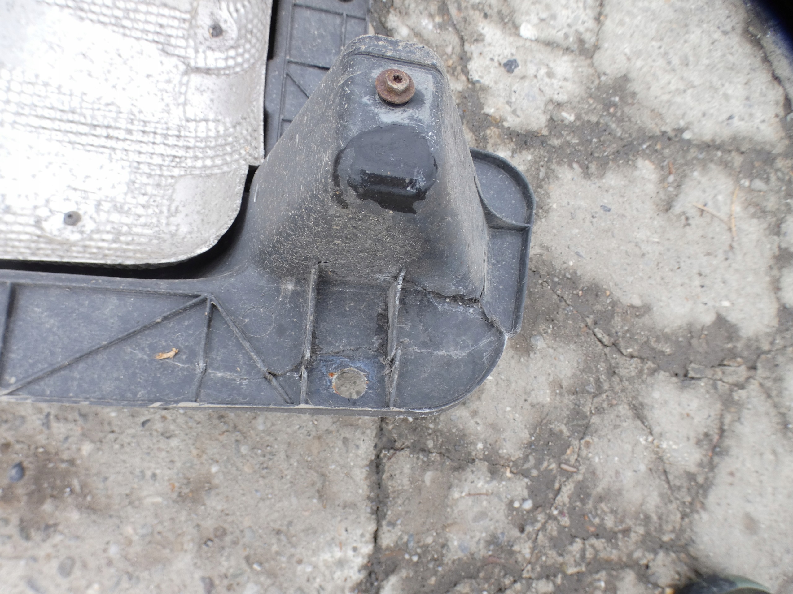 sump floor boot rear part rear RENAULT SCENIC III 3
