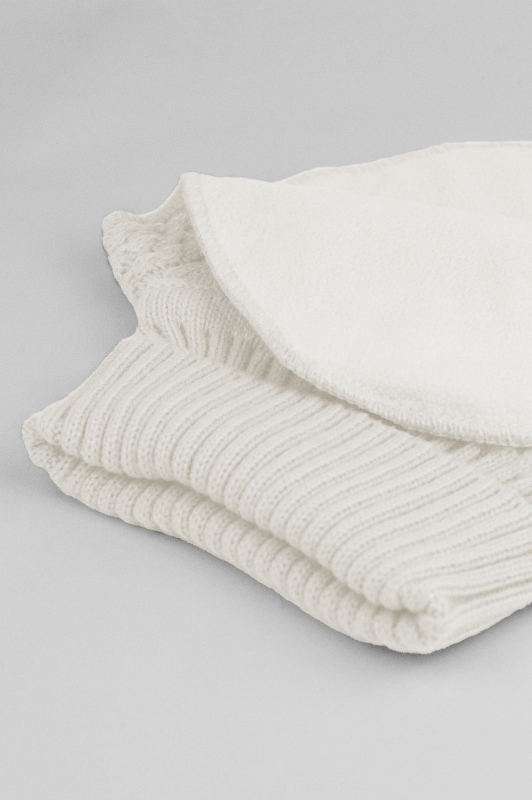 KOMIN ZIMOWY Z GOLFEM DWUWARSTWOWY OCIEPLANY POLAREM WARKOCZ ecru 3-8 V019B Wiek dziecka 3 lata +