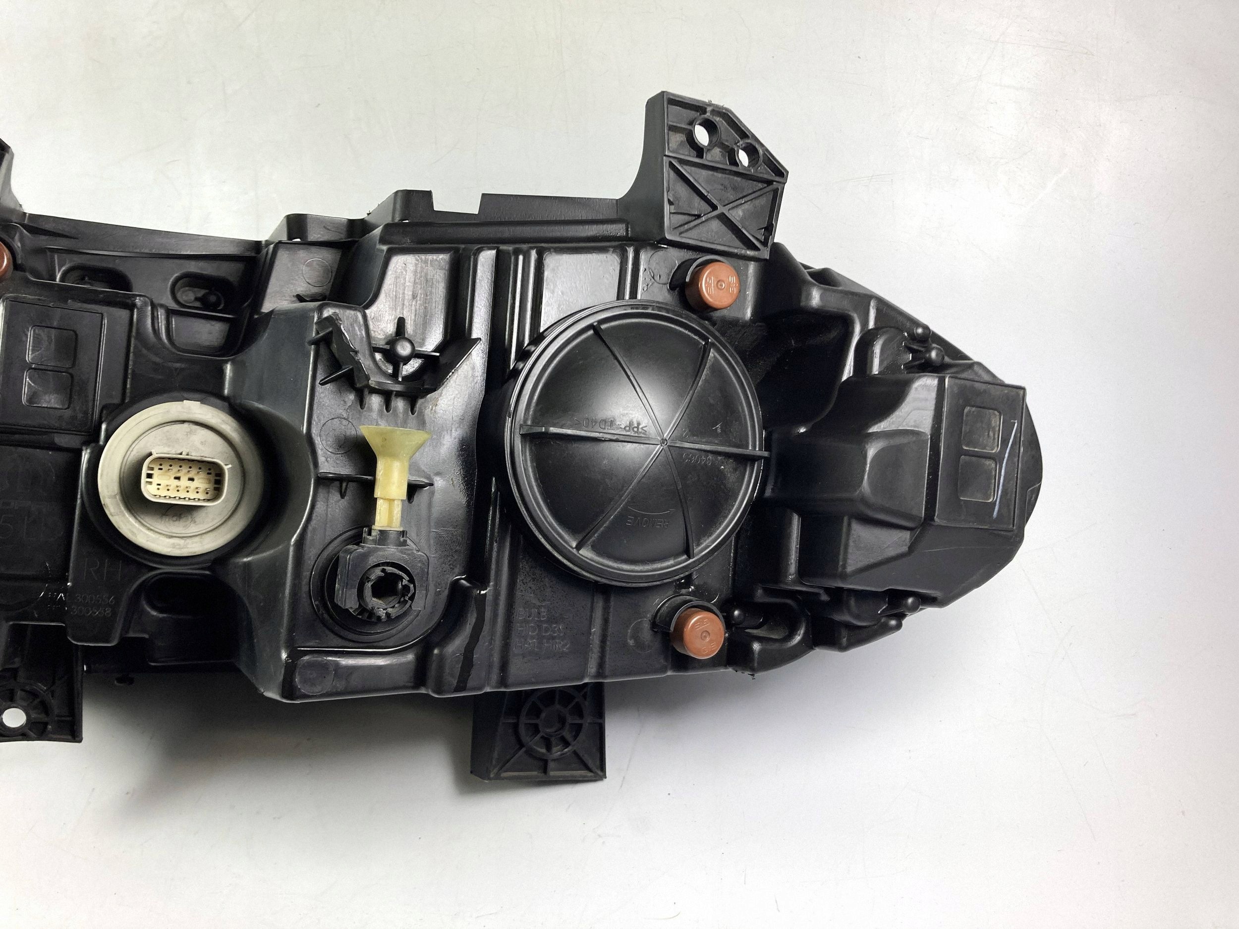 Dodge Charger 2019-21 reflektor light right front XENON
