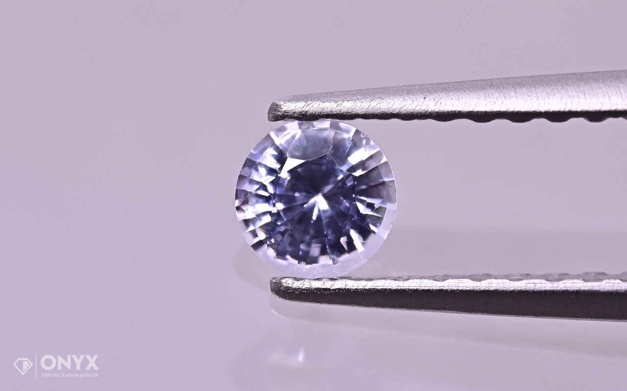 Fazetovaný safír kulatý fi 3,5 mm