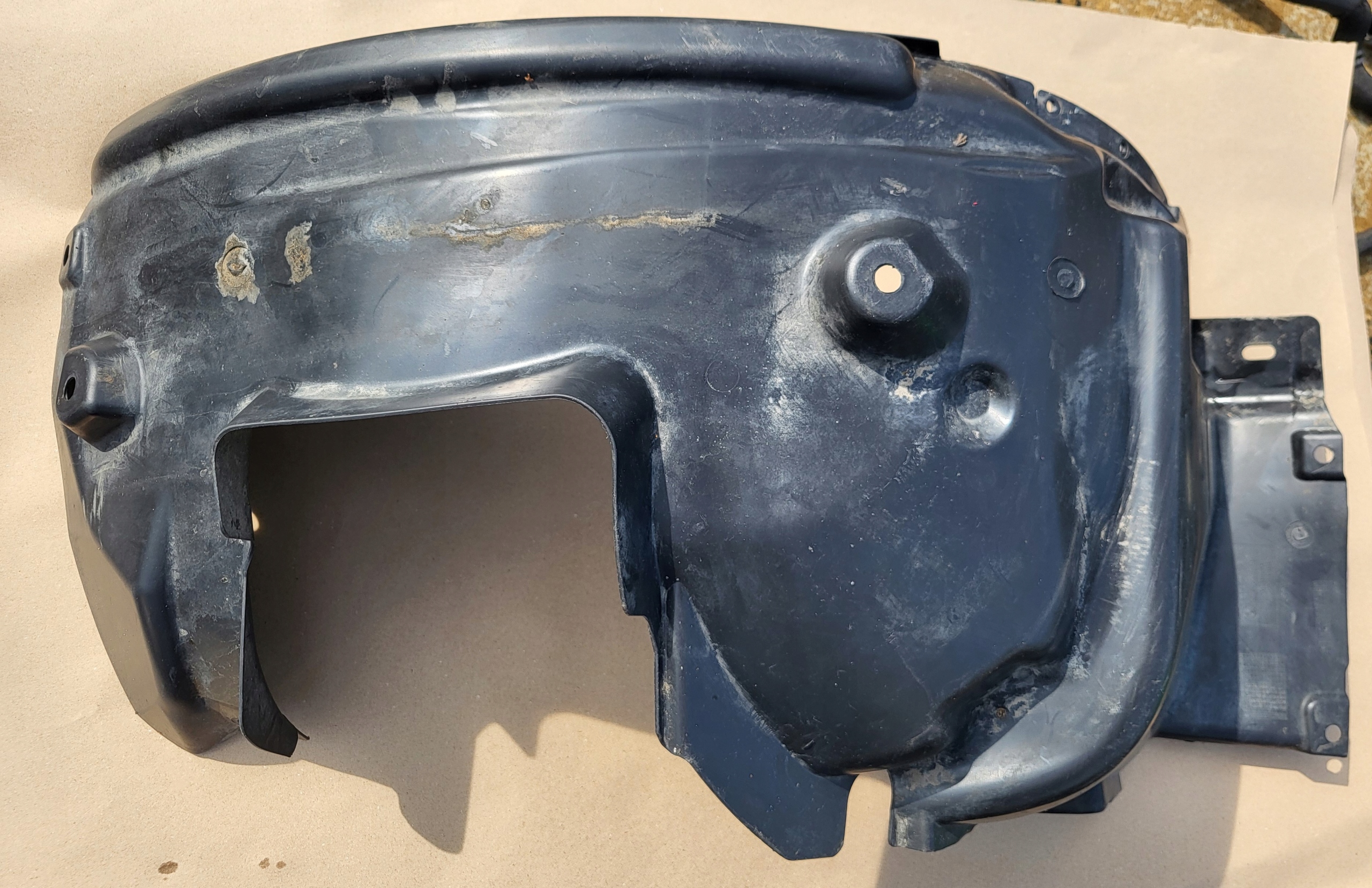 cover mudguard right front part rear BMW 1 E81 E87 OE EU 7059372