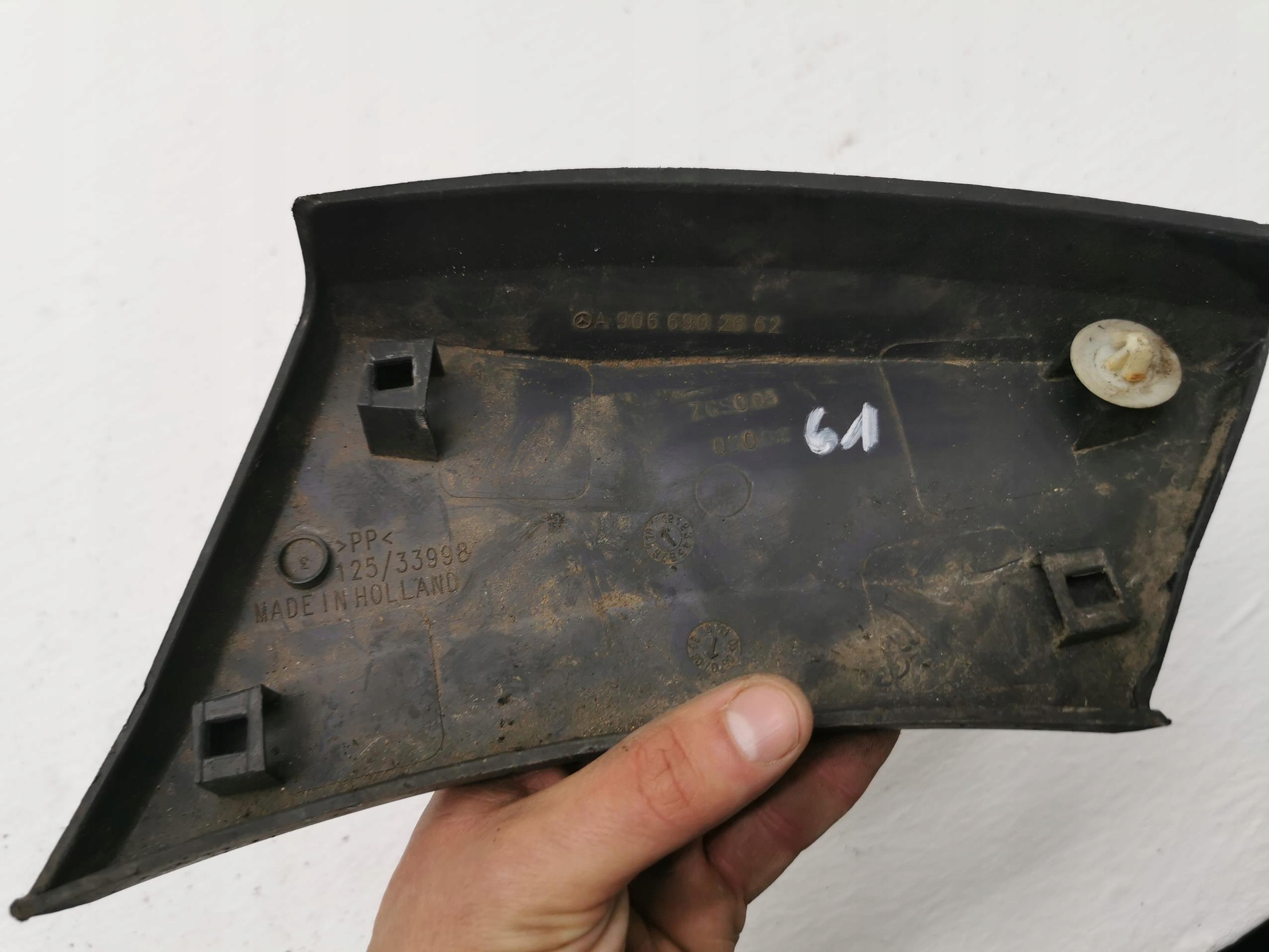 Moulage Aile MERCEDES SPRINTER W906 A9066902662