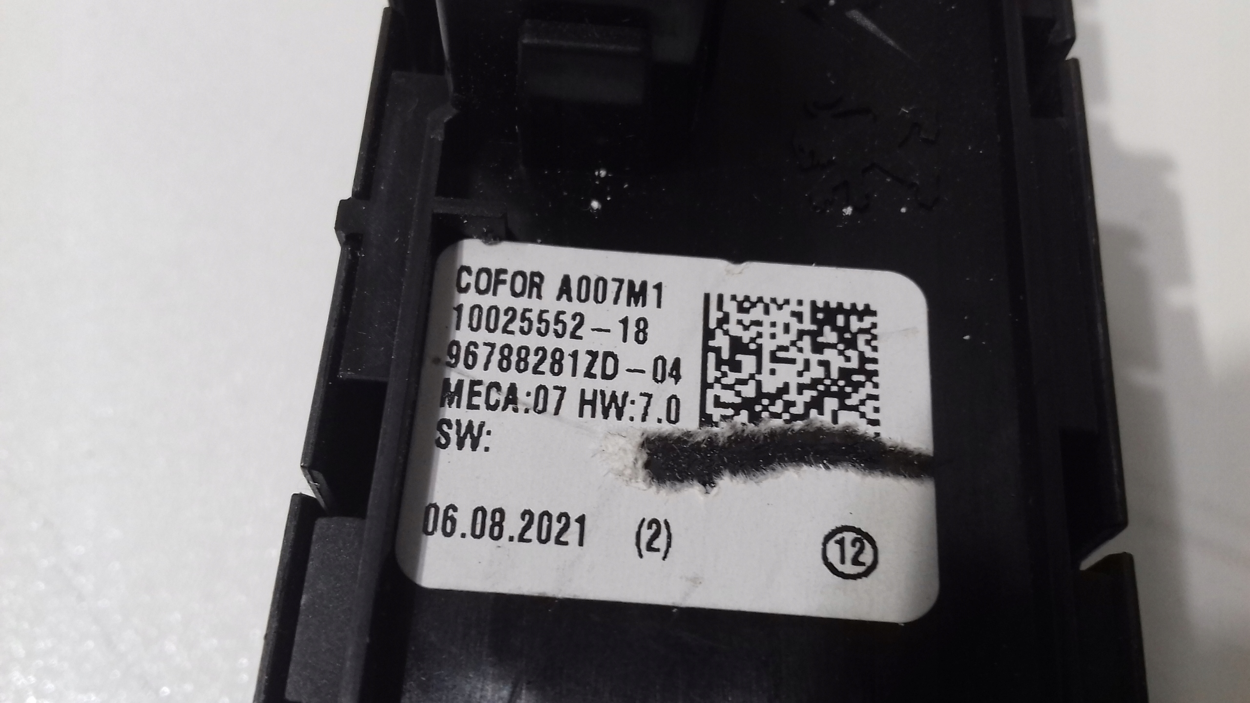 PANEL okna levý předek PEUGEOT 308 96788281ZD-04