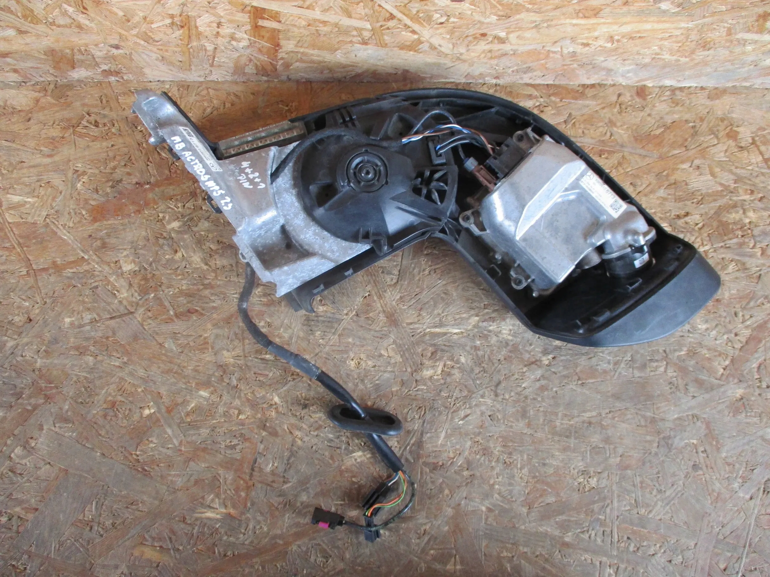 mirror right MERCEDES ACTROS MP5 LED 4+2+1PIN