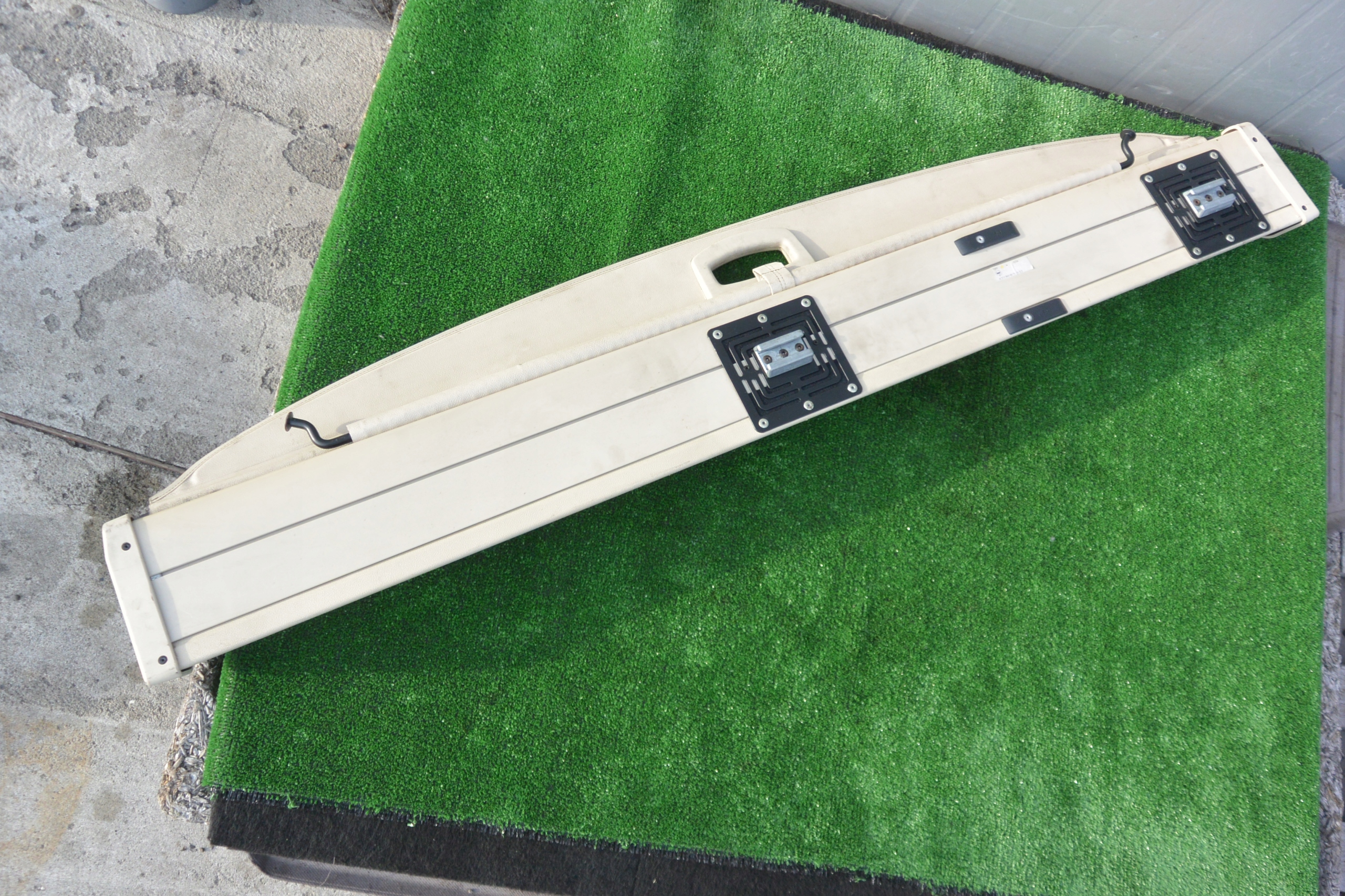 blinds boot beige W211 MERCEDES-BENZ KOMBI