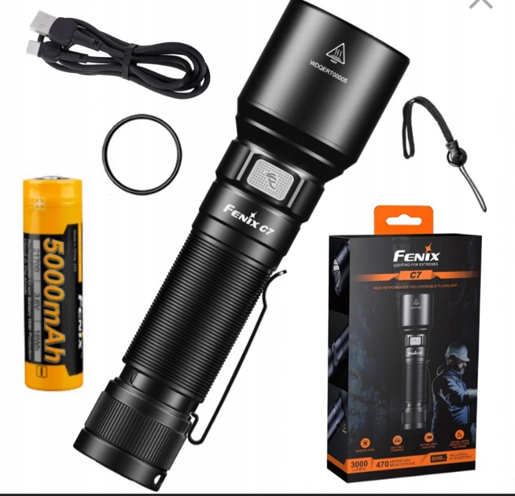 Latarka diodowa Fenix C7 3000lm 470m Usb-c