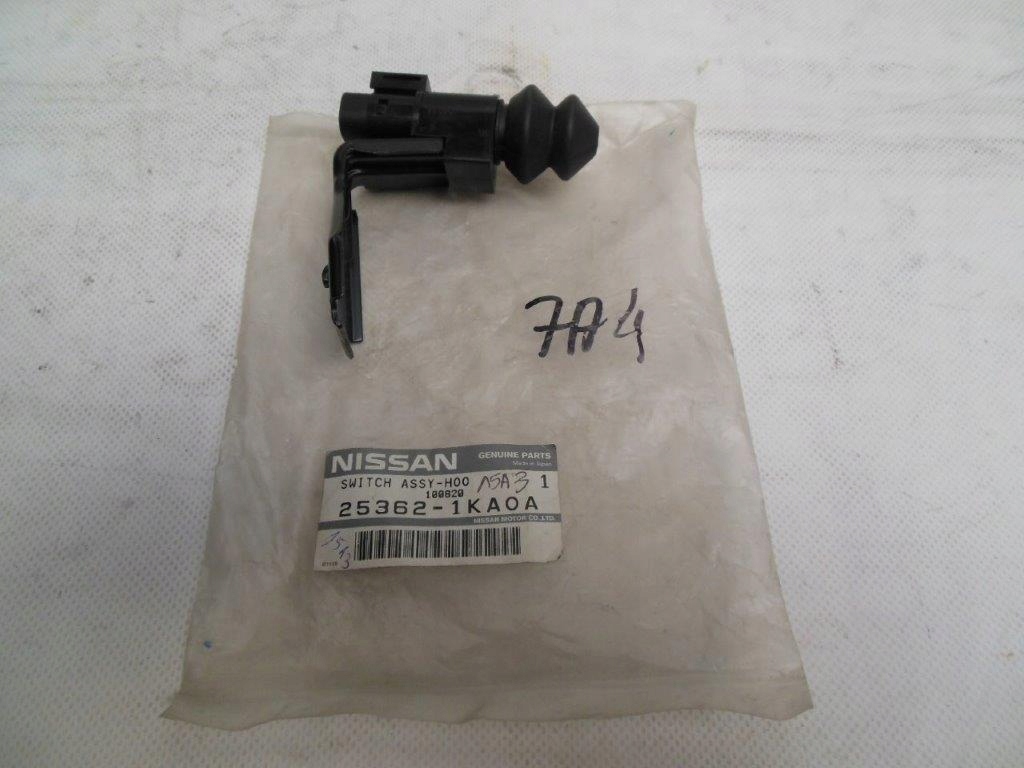 253621KA0A - КОНТАКТНИЙ ПЕРЕМИКАЧ КАПОТА ДВИГУНА NISSAN JUKE