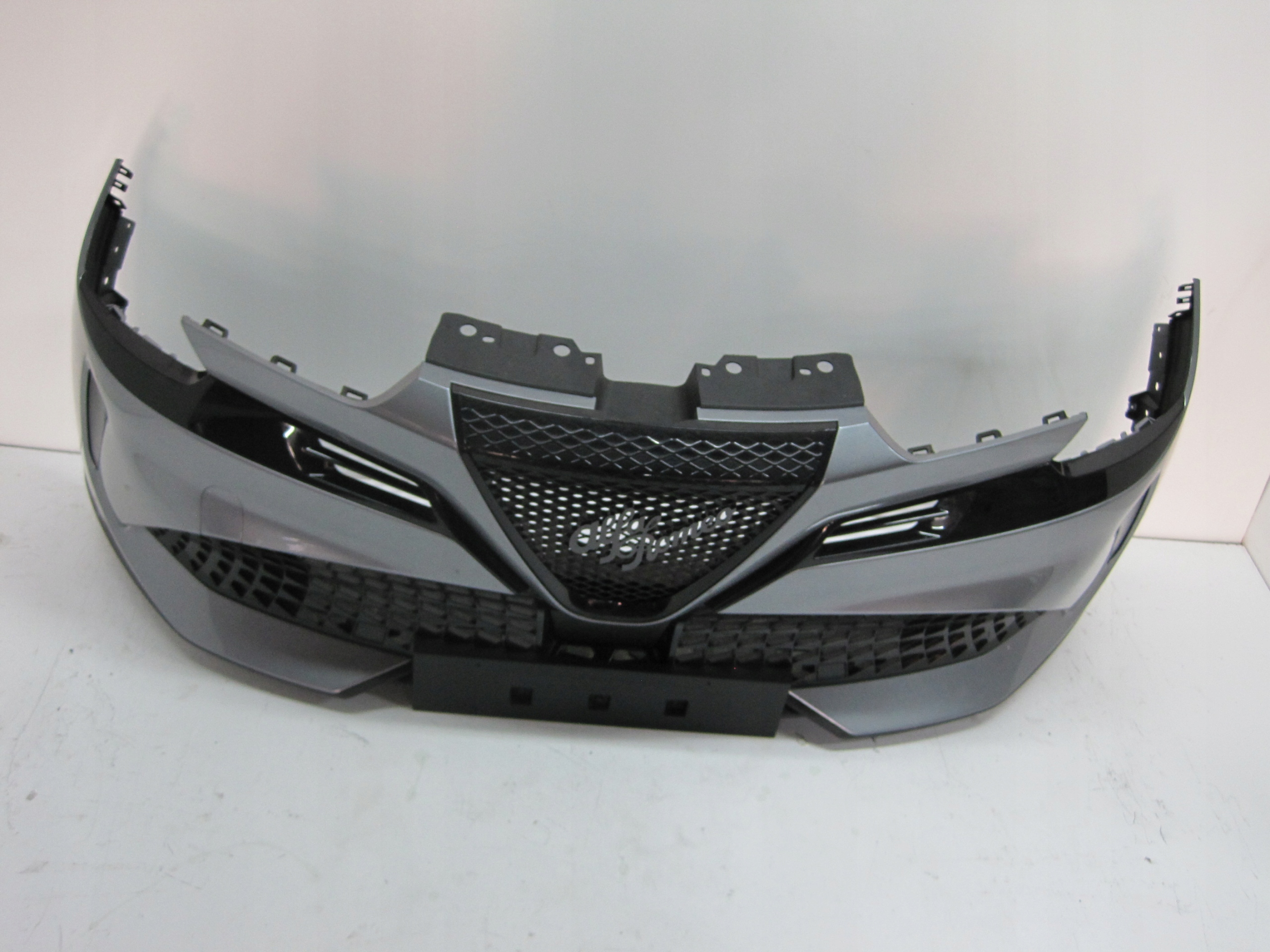 bumper ALFA ROMEO JUNIOR 24R front front