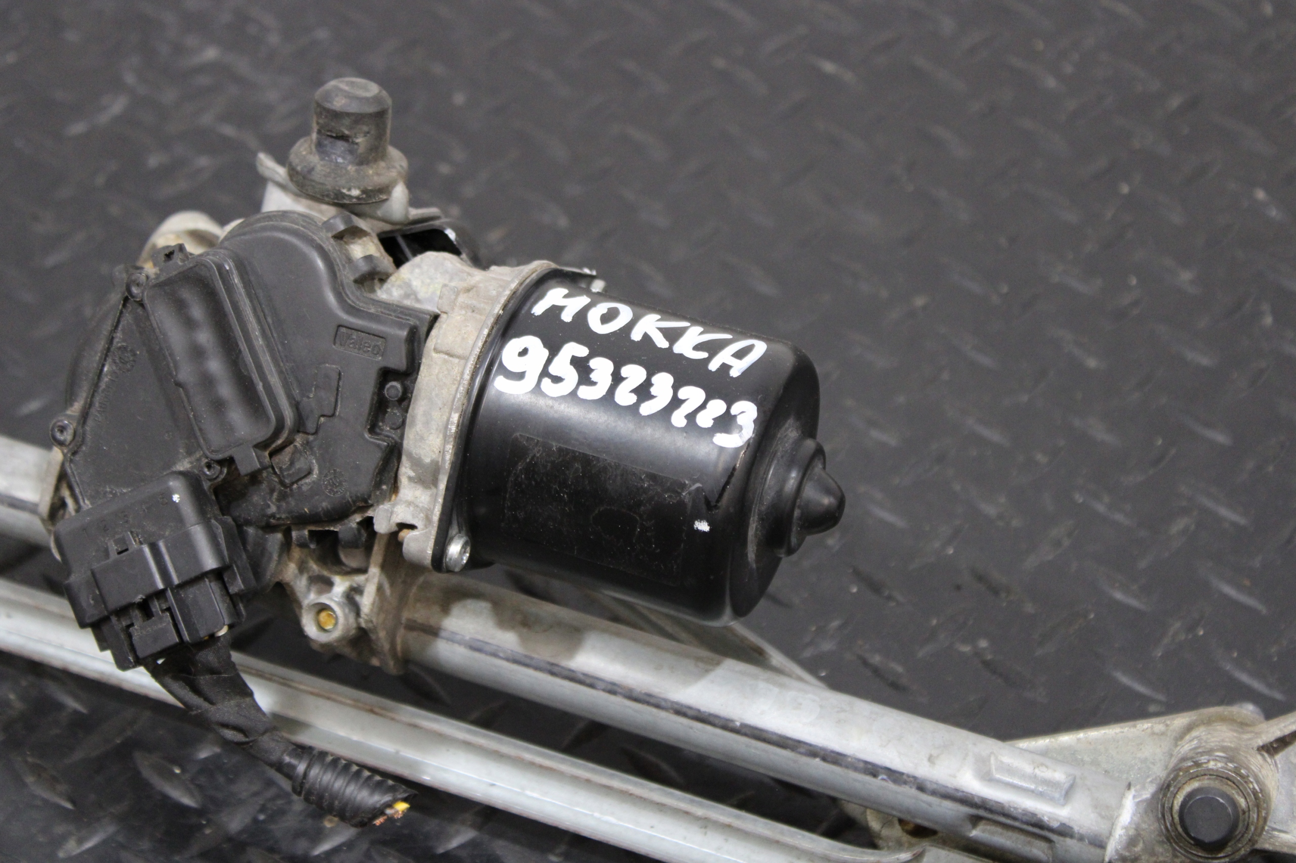 Wischergestänge OPEL MOKKA A und 1 95323223