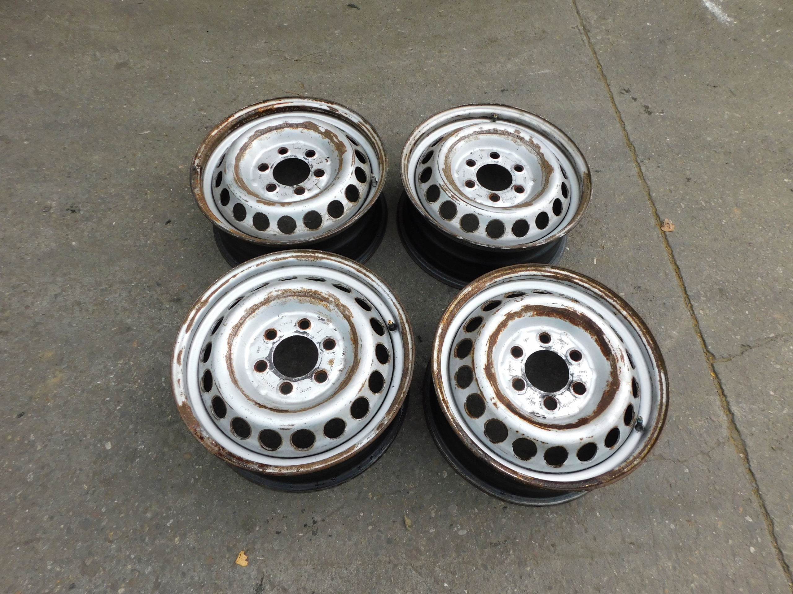 disk stalowa 16 VW Crafter Mercedes Sprinter 906 5.1/2 16 cali