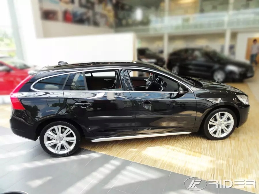 Volvo V60 bočné lišty