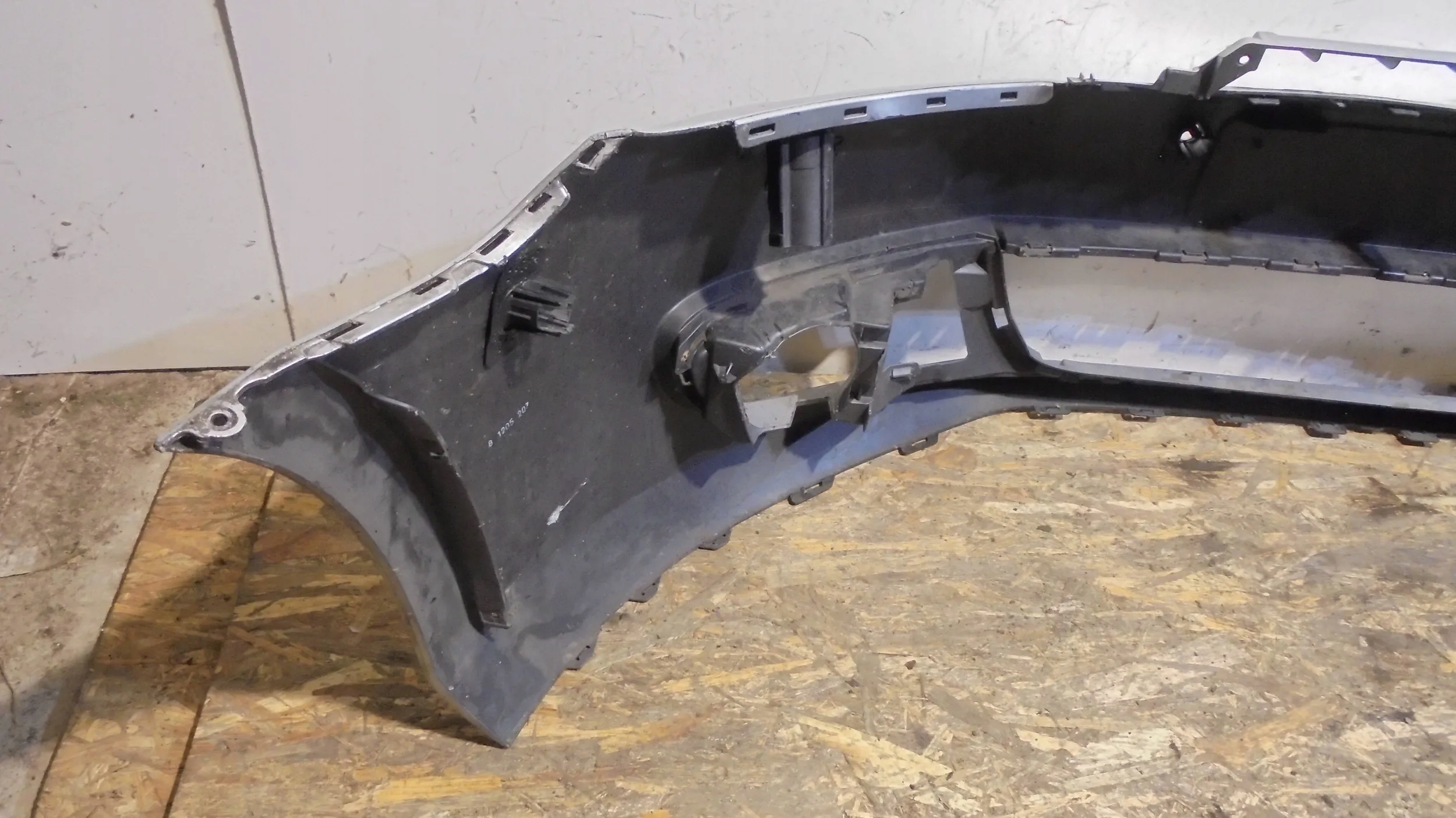 bumper front 5K0807221 Volkswagen Golf VI 08