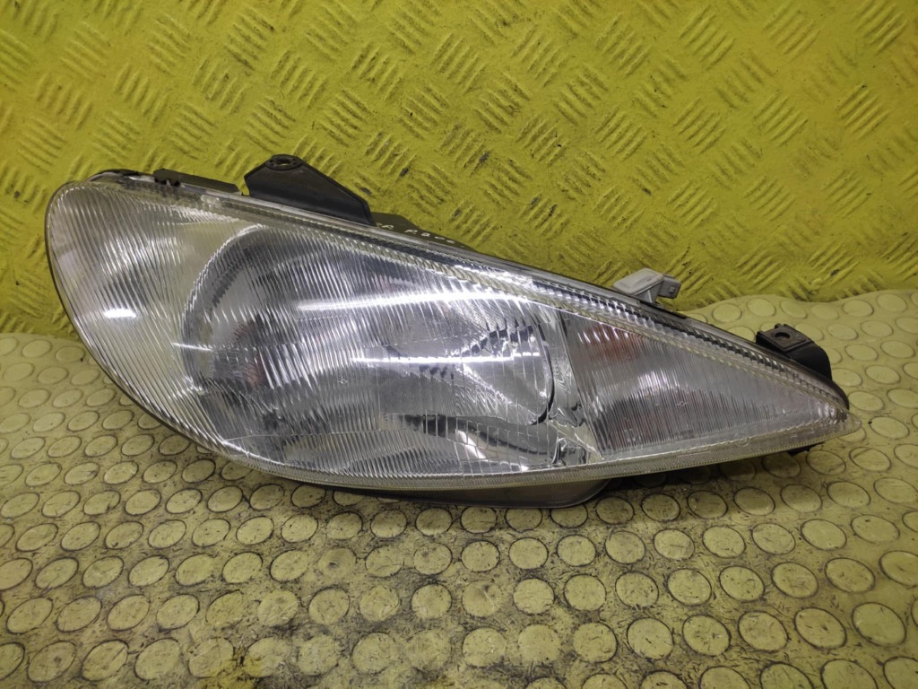 PEUGEOT 206 REFLEKTOR light right front 9640559480