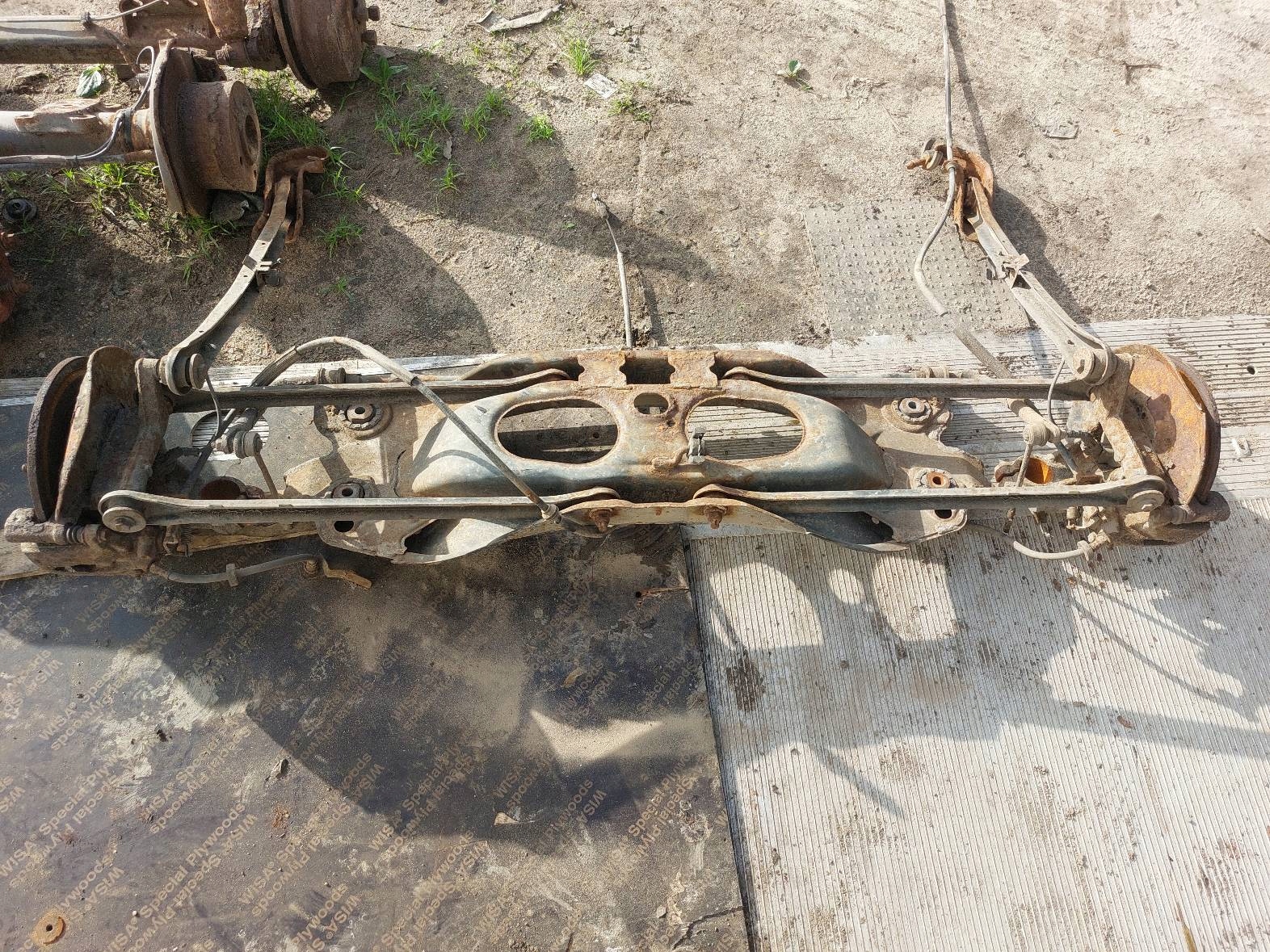 sider axis springing rear part FORD MONDEO MK3 sedan