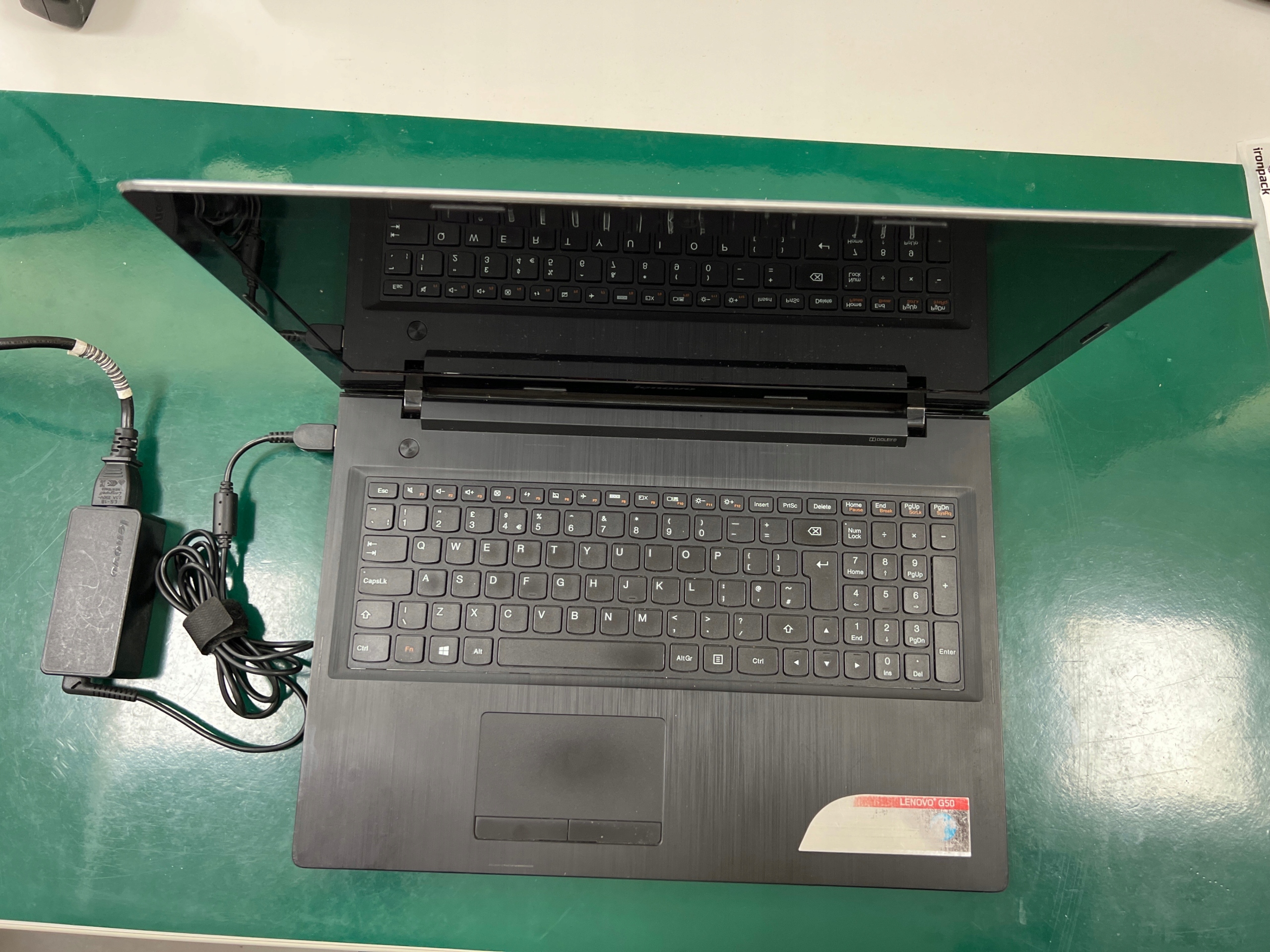 LENOVO G50-80 CORE i3 15,6 (1366x768) 8192 DVDRW WIN 8/10 HOME KAM Model G50-80