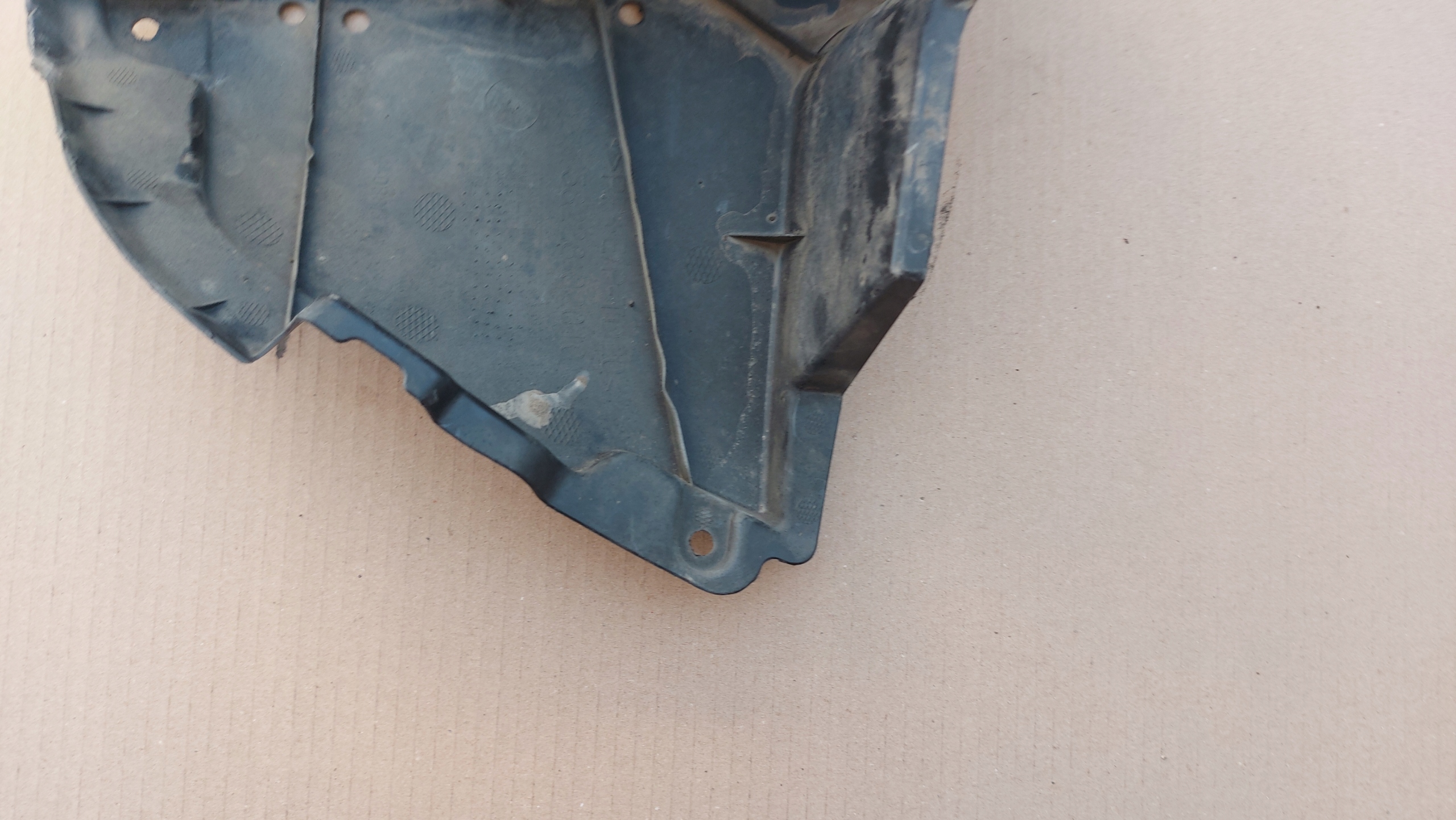 cover below bumper chassis left left rear part TOYOTA AURIS II 12-18 HB