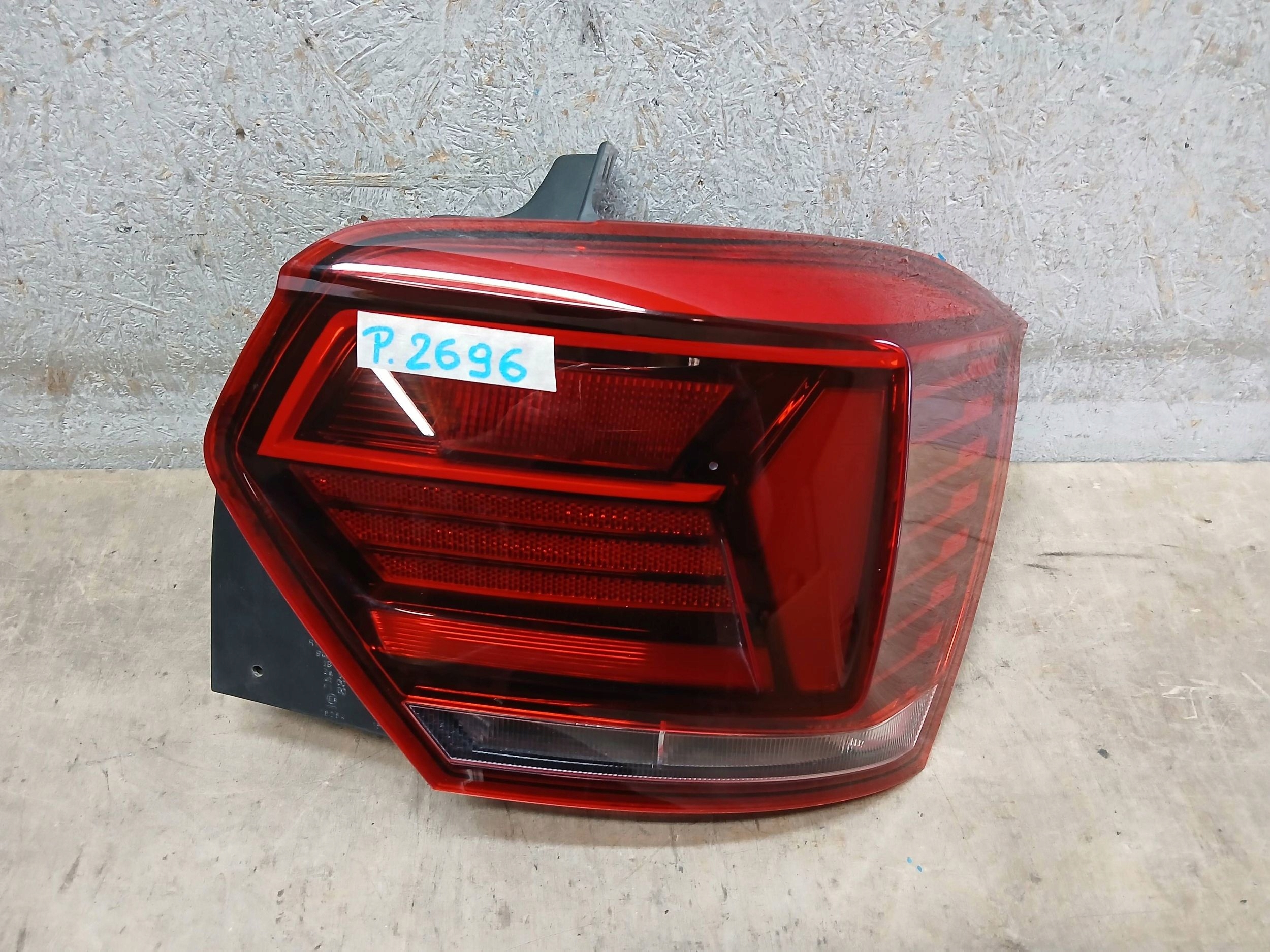 light rear part right VW POLO 2G 2G0945096B