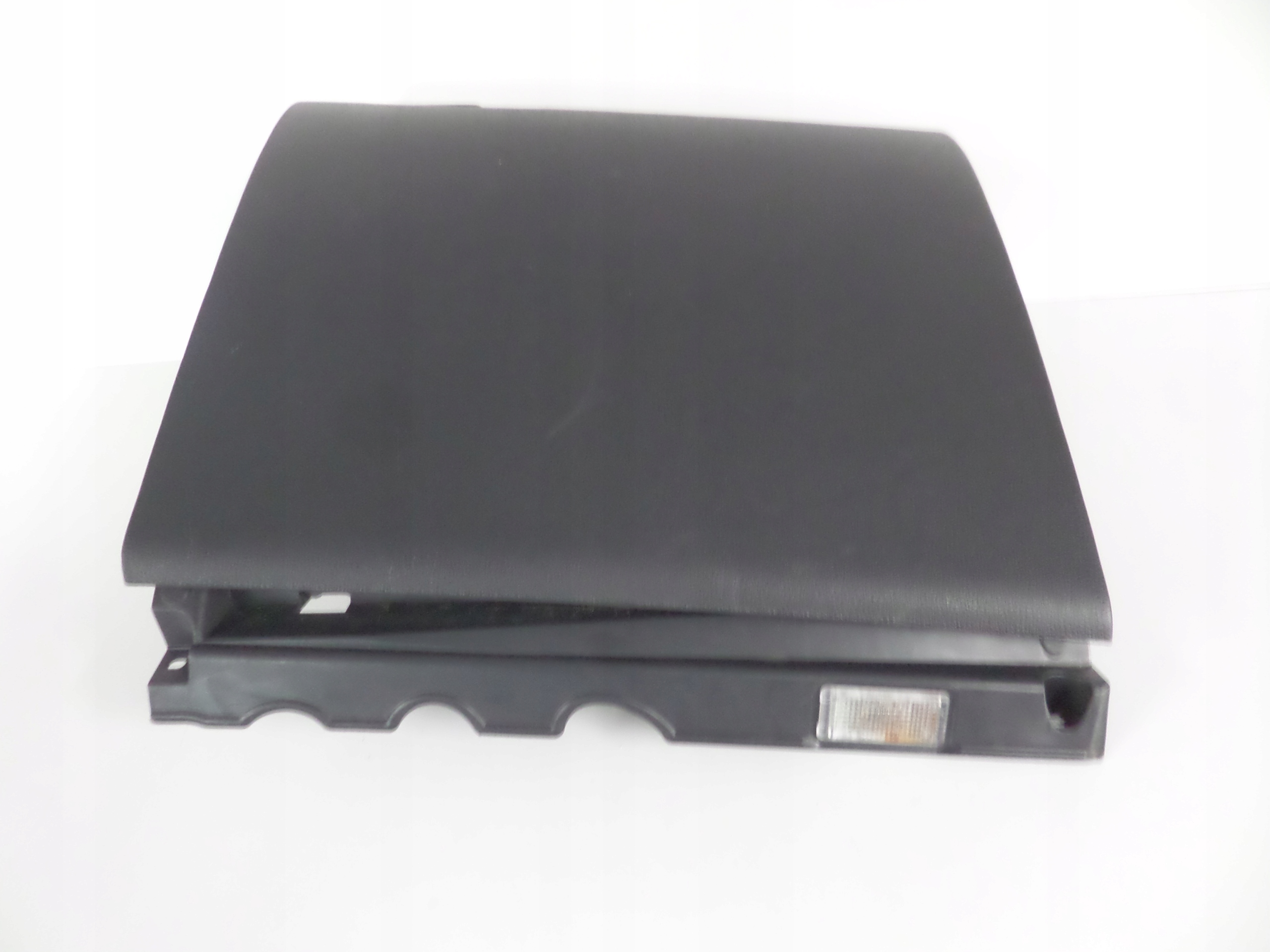 passenger compartment right of the passenger VW GOLF VI plus 09