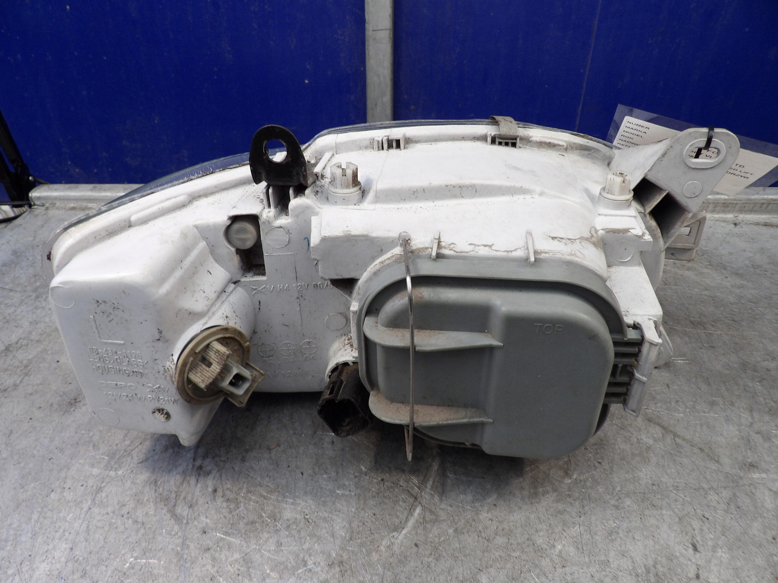 Ford Escort VI light front left 1,8TD