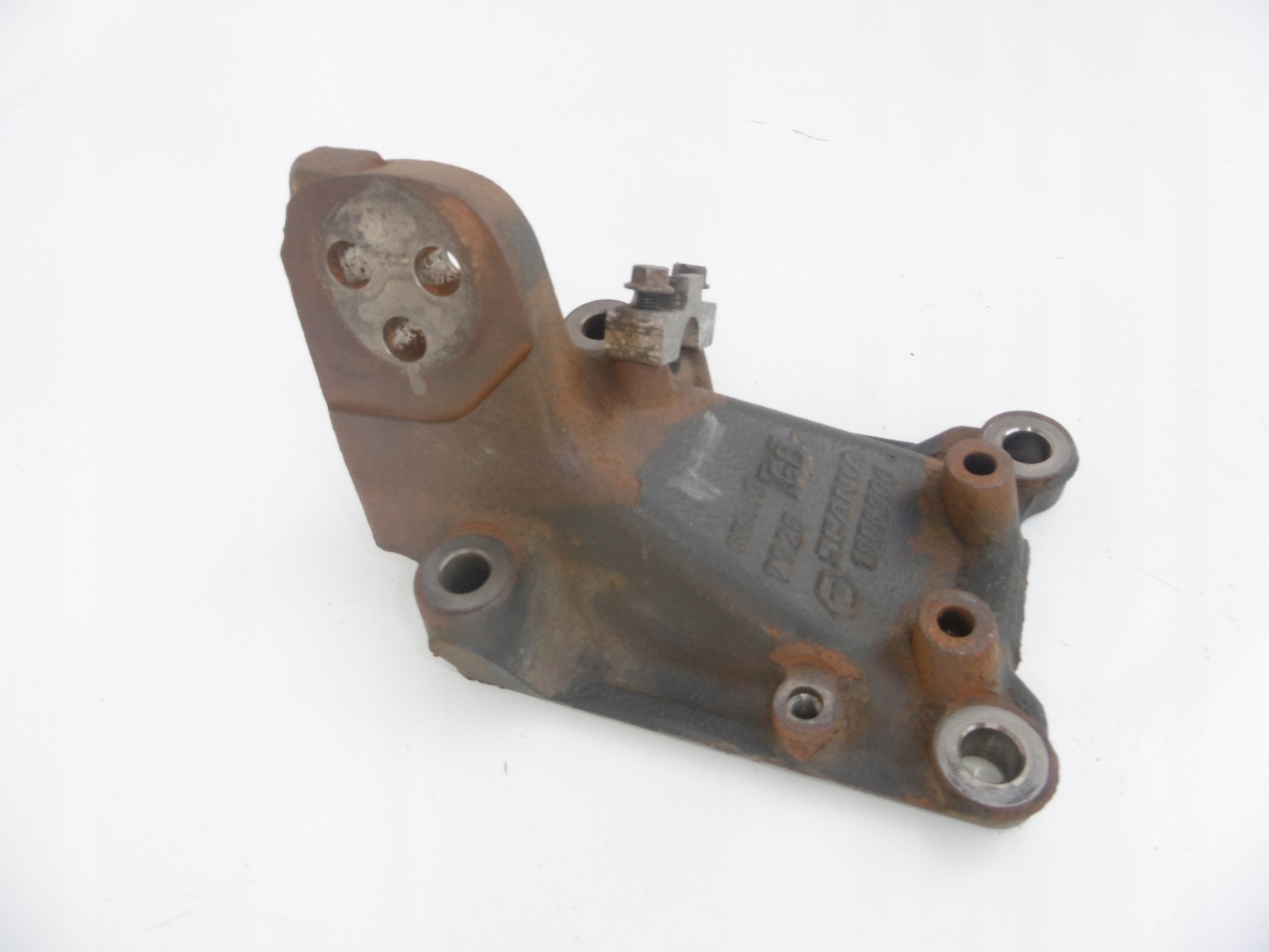 КРОНШТЕЙН ДЛЯ РАДИАТОРА РАДИАТОР 1508906 SCANIA R