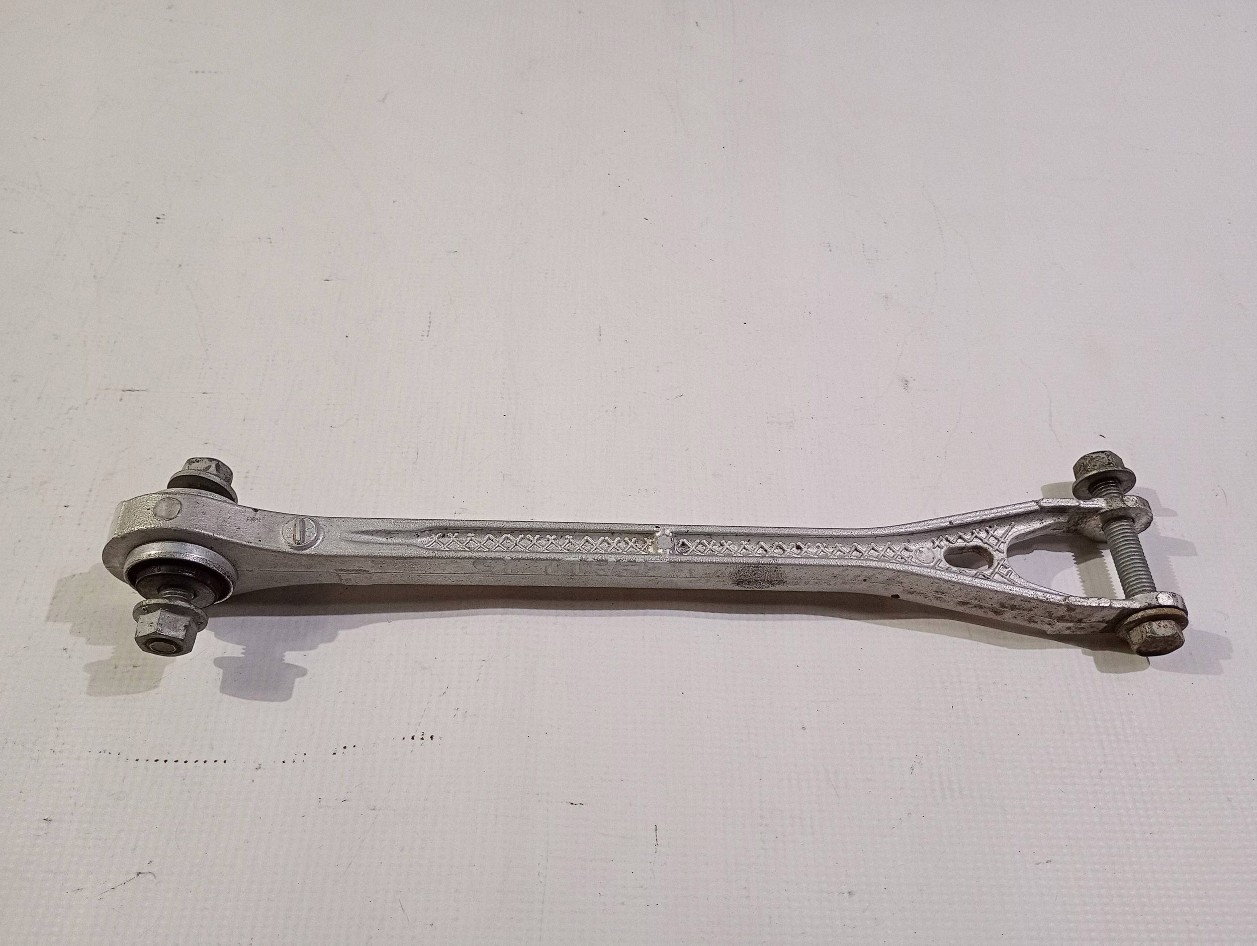 arm rear part rear right left Dodge Challenger Charger 2015
