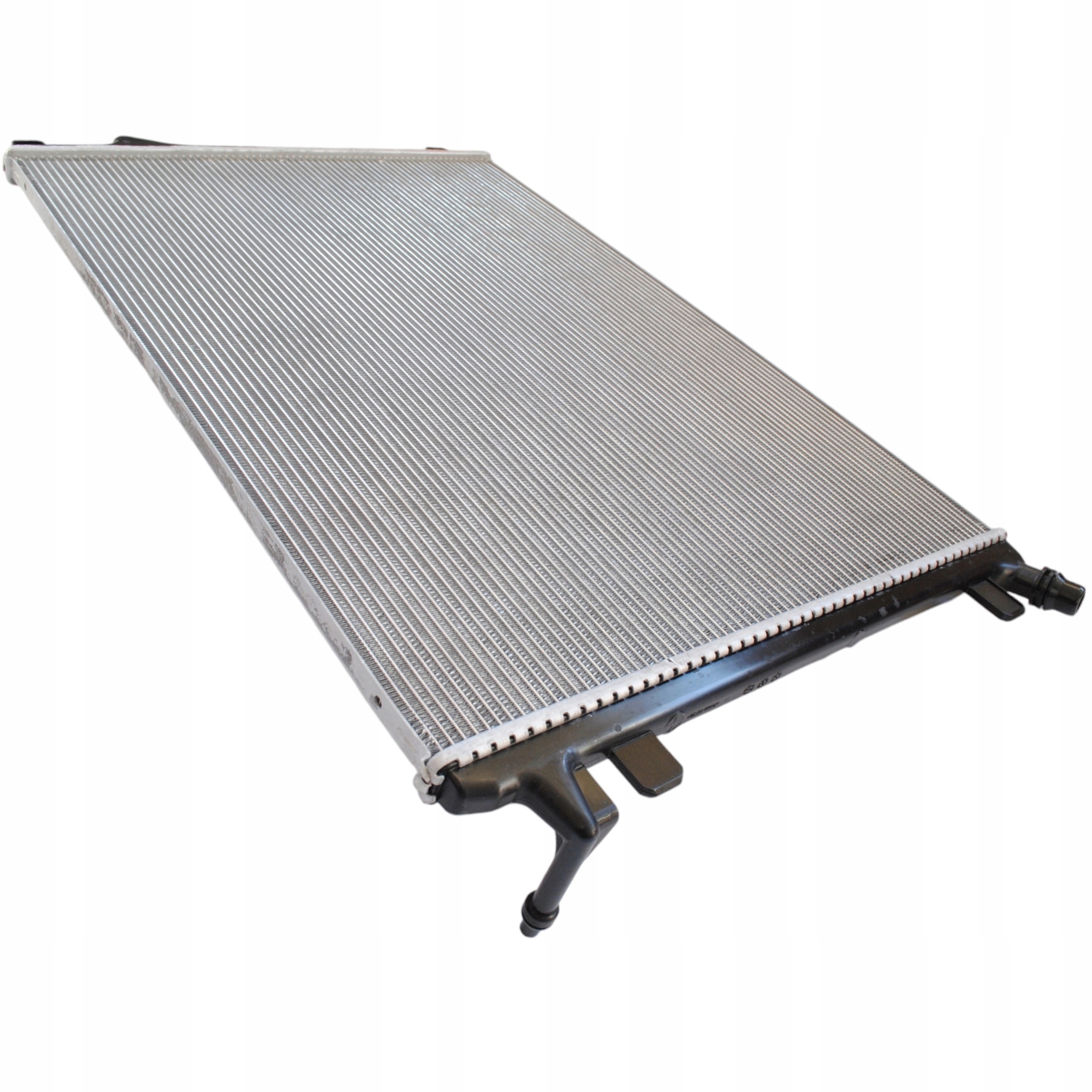 Mercedes C Třída W206 S206 2021 – Chladič Vody Motoru A0995009900