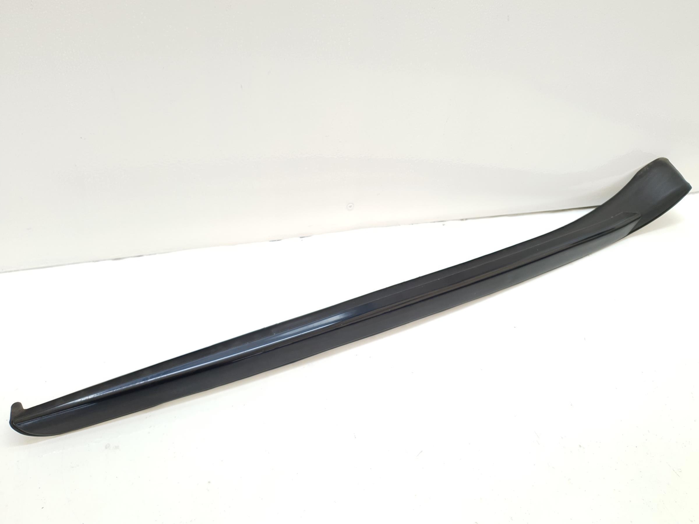 LISTWA SZYBY PRAWA PRZÓD PEUGEOT 508 Typ samochodu Samochody osobowe