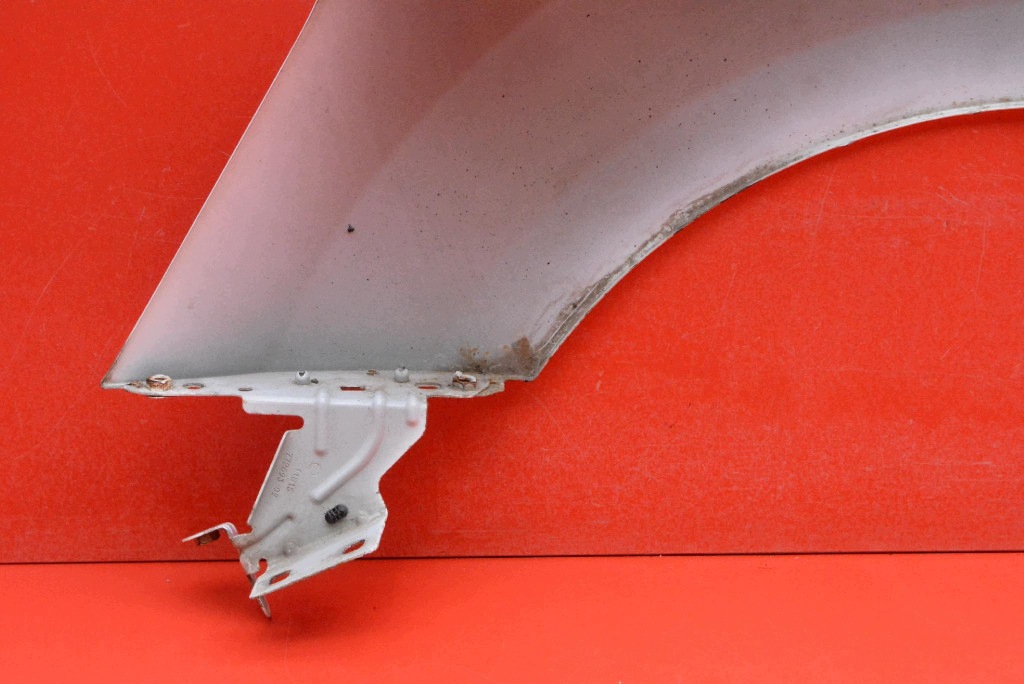 fender right front front BIALY EWP CITROEN C3 2 II LIFT 12-16