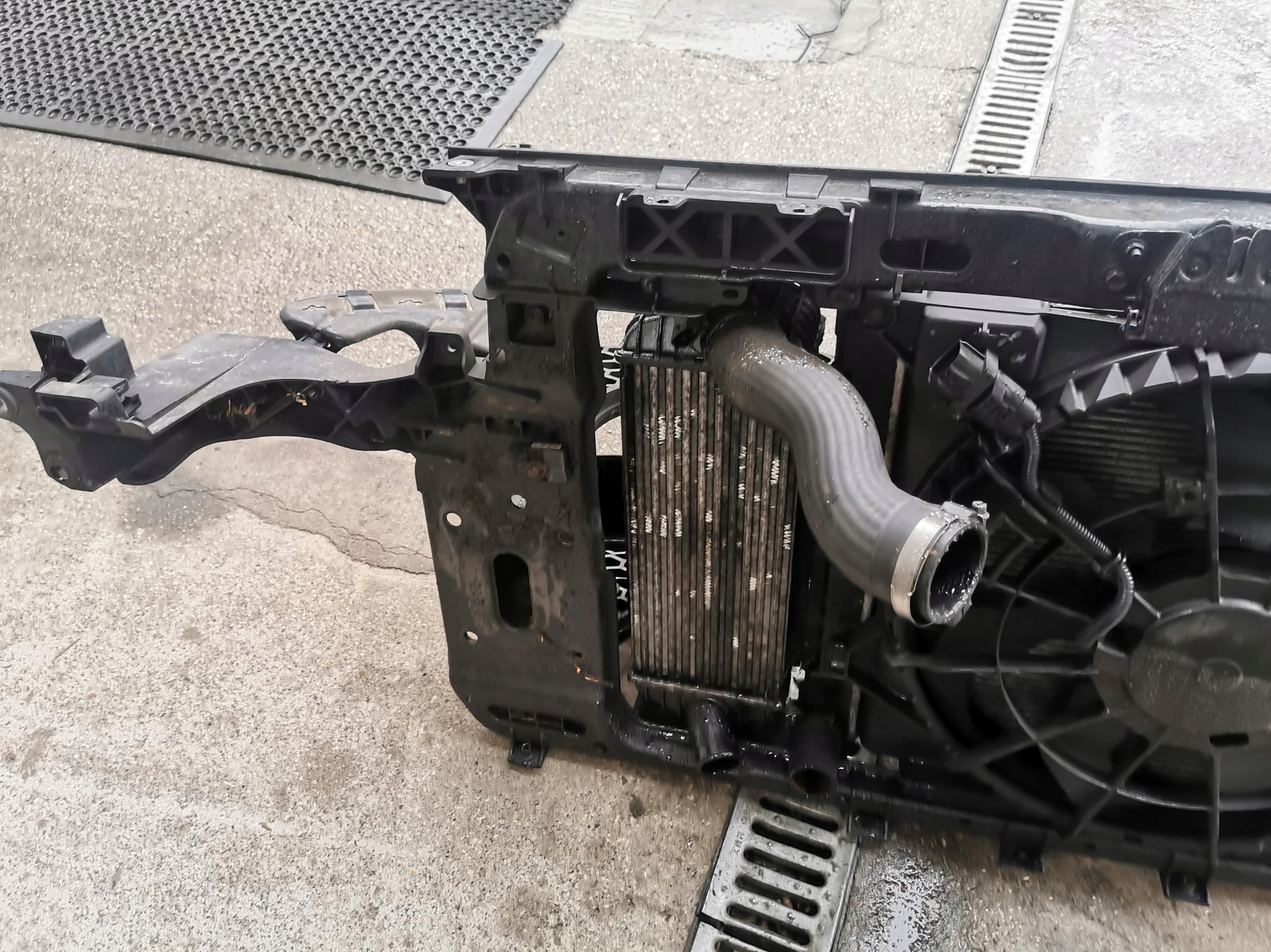support panel for radiators complete KIA SPORTAGE III 1.7 CRDi