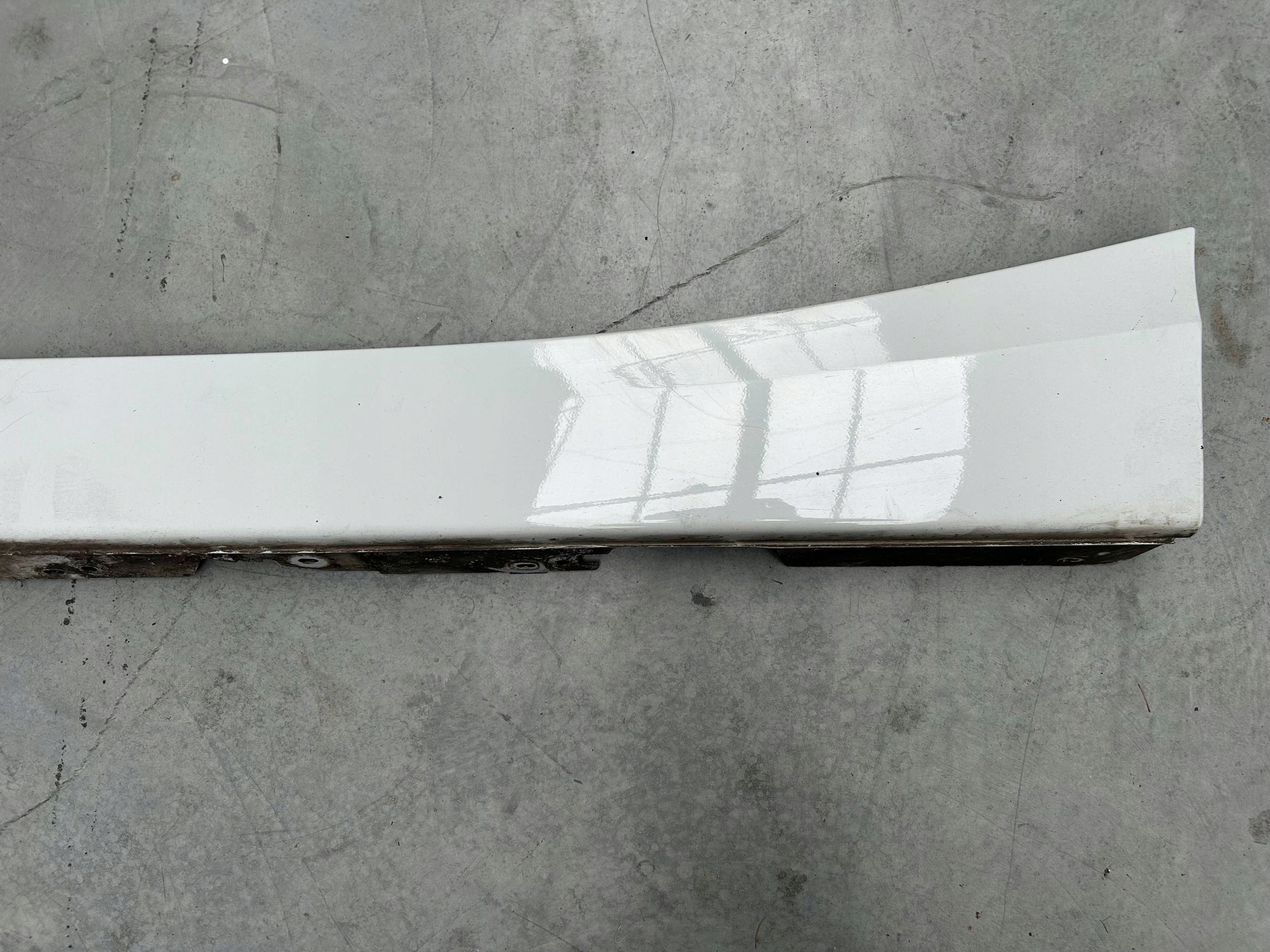 threshold cap threshold left BMW 1 F20 2013 7287827 Alpinweiss 300