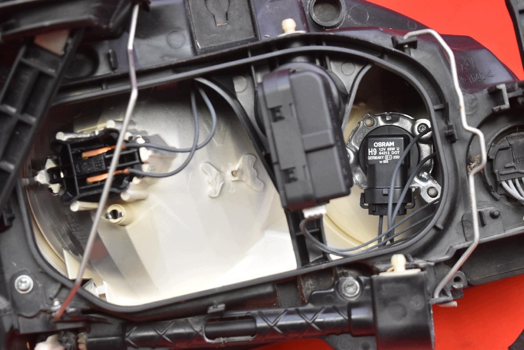 REFLEKTOR left light front EU 30763143 VOLVO XC60 1 and 08-13