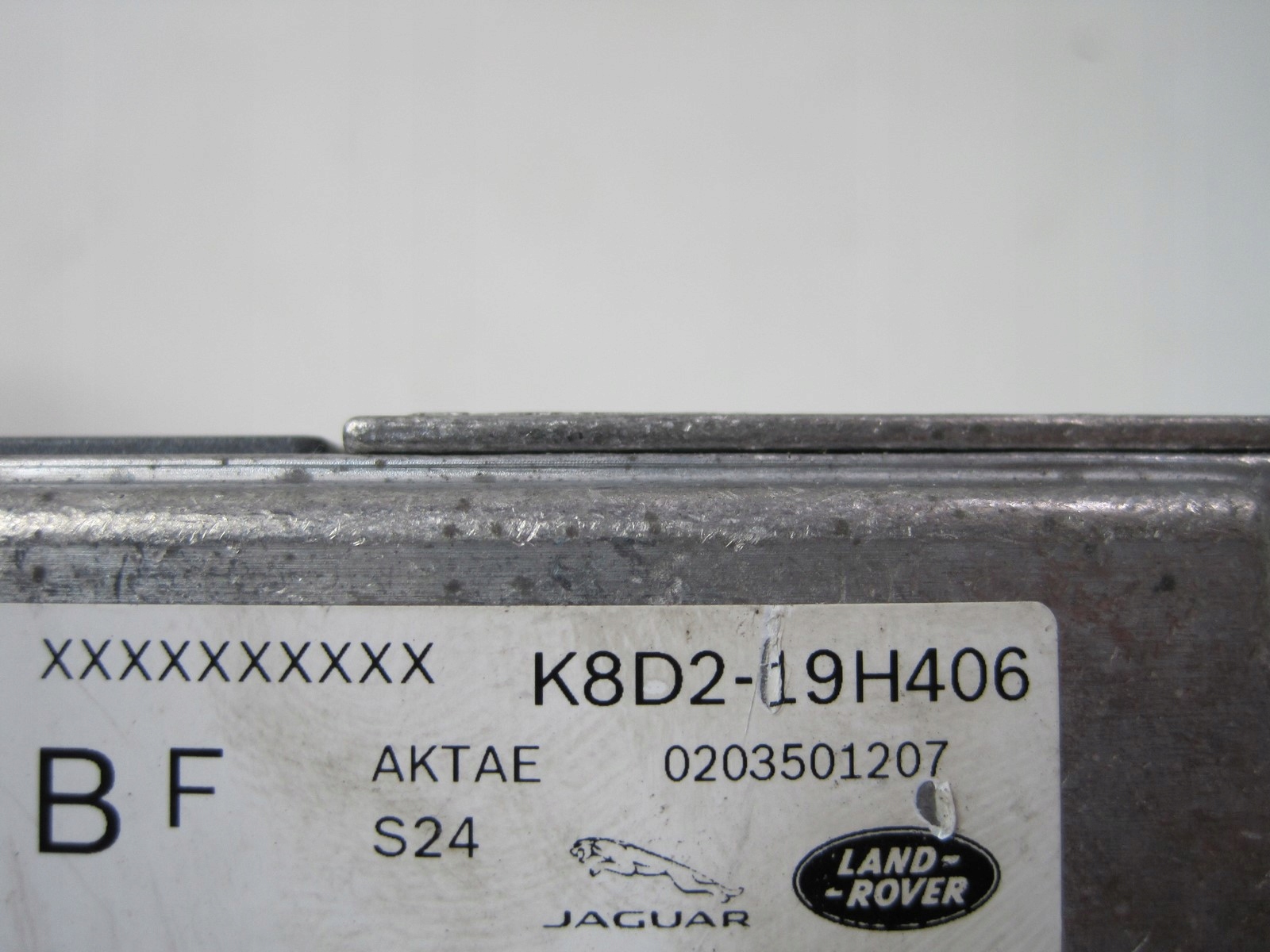 Moduł kamera asystent pasa Jaguar Land Rover K8D2-19H406-BF Producent Jaguar OE