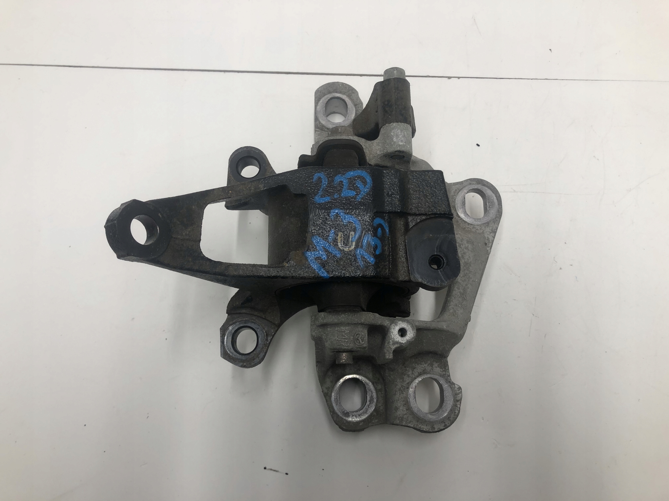 PODUSZKA SILNIKA SKRZYNI MAZDA 3 2,2 SH01 MANUAL
