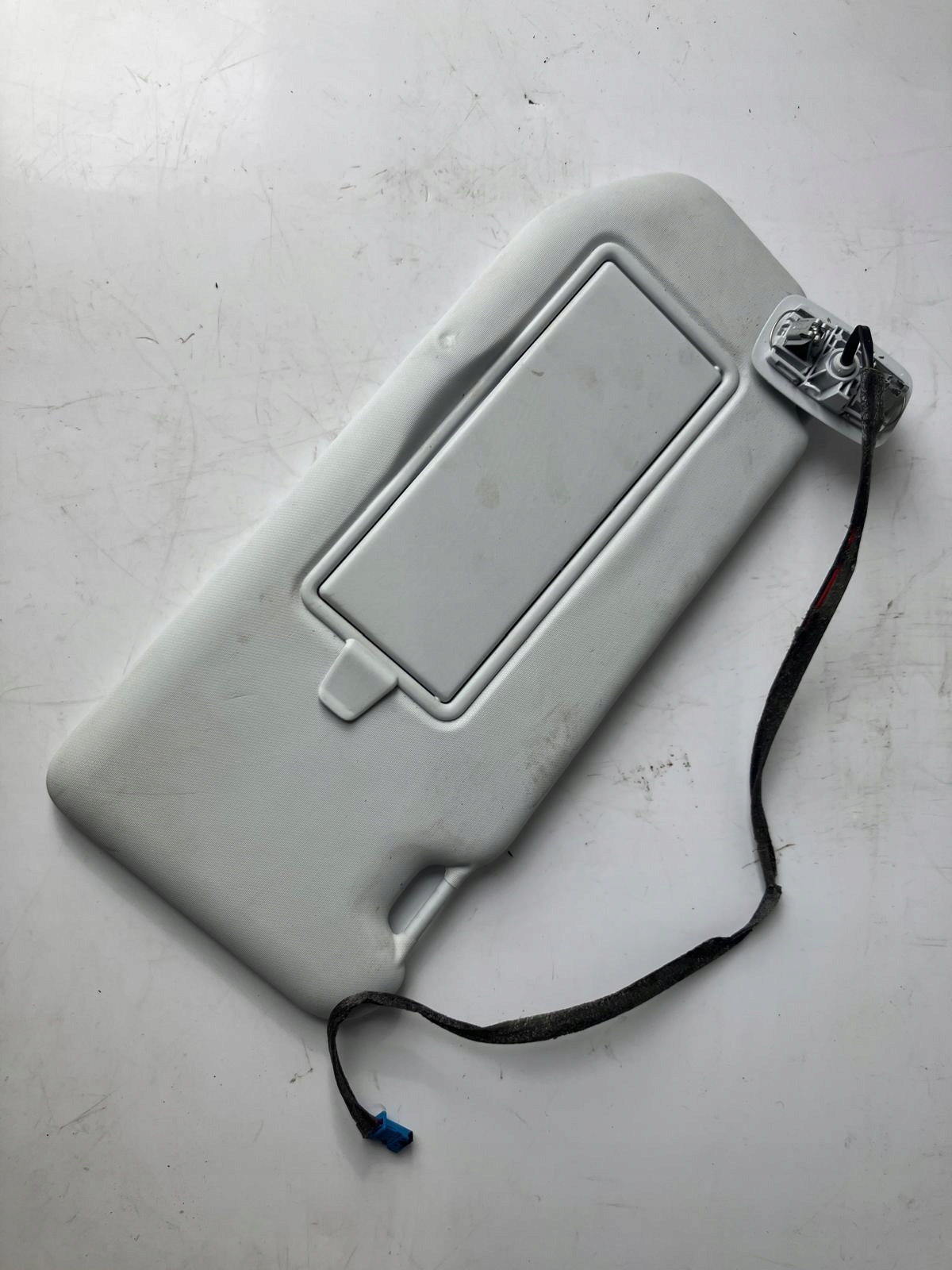 cover PRZECIWSLONECZNA left PEUGEOT 308 T9