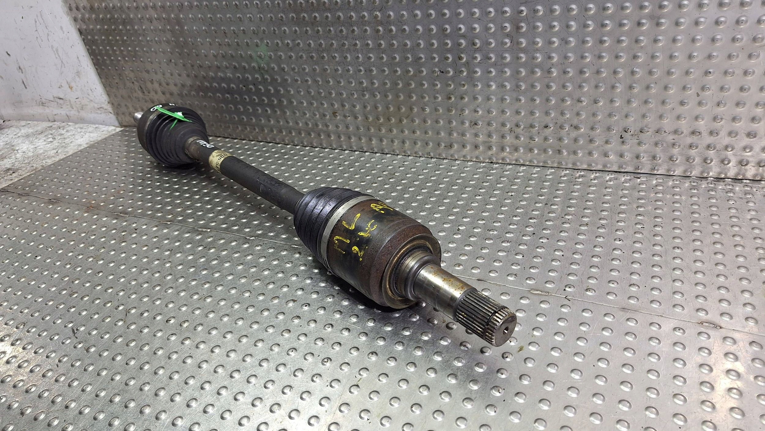 semi-axis left front 0501006511 MERCEDES W163 2.7CDI