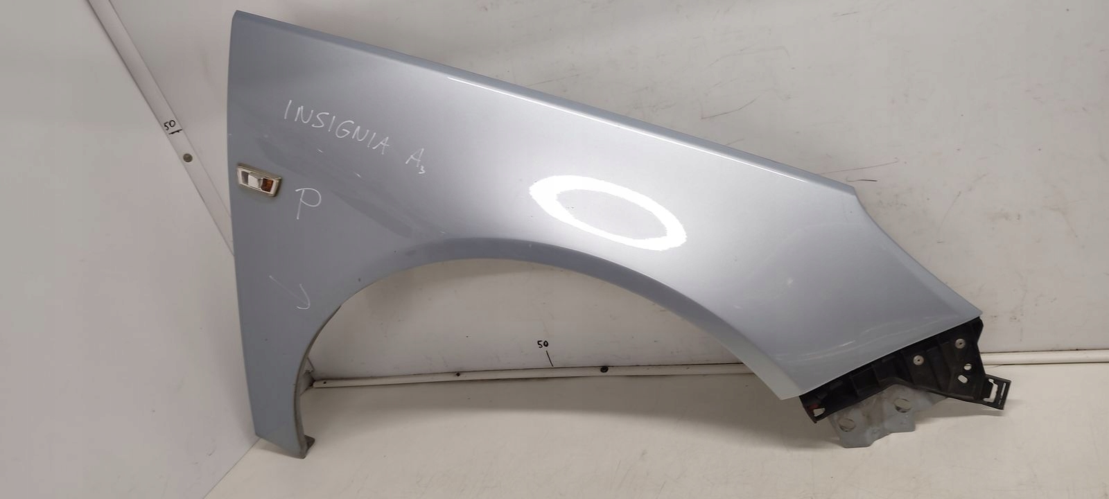 fender right front front Opel Insignia A Z189