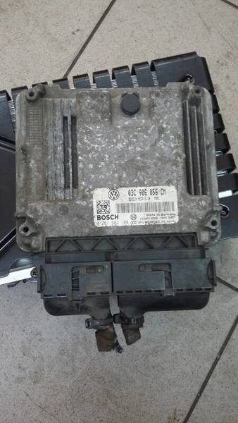 computer SKODA OCTAVIA II 03C906056CM