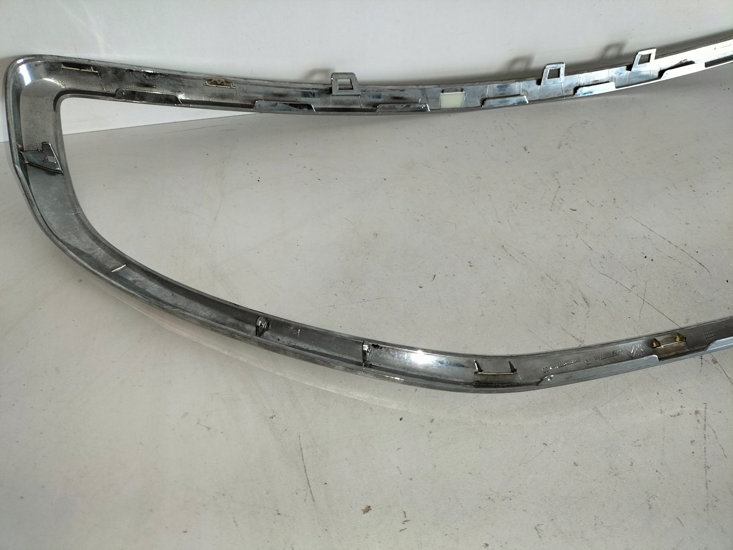 frame moulding grille grilla front PEUGEOT 208 and 12-15