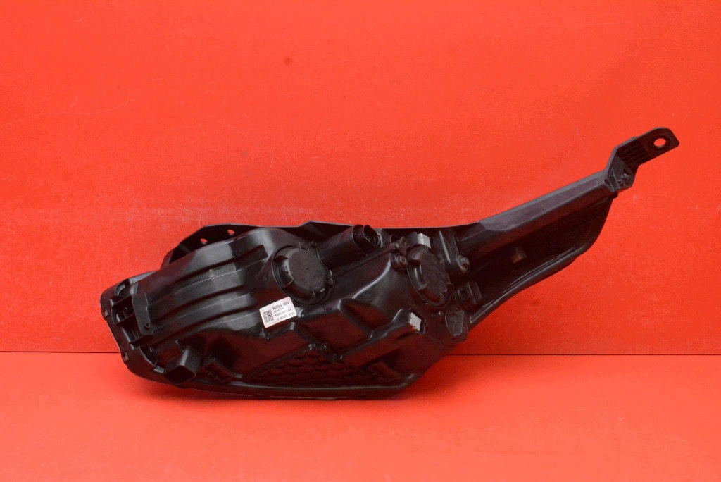 REFLEKTOR right light front lens EU 92102J7050 KIA CEED 3 III 18-21