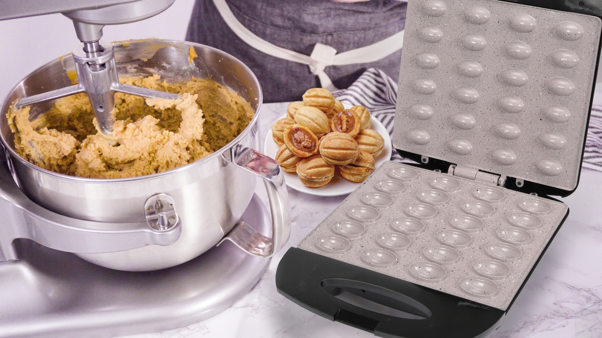 OPIEKACZ DO ORZESZKÓW CIASTEK FORMA 24 SZT LUND Kod producenta 67527