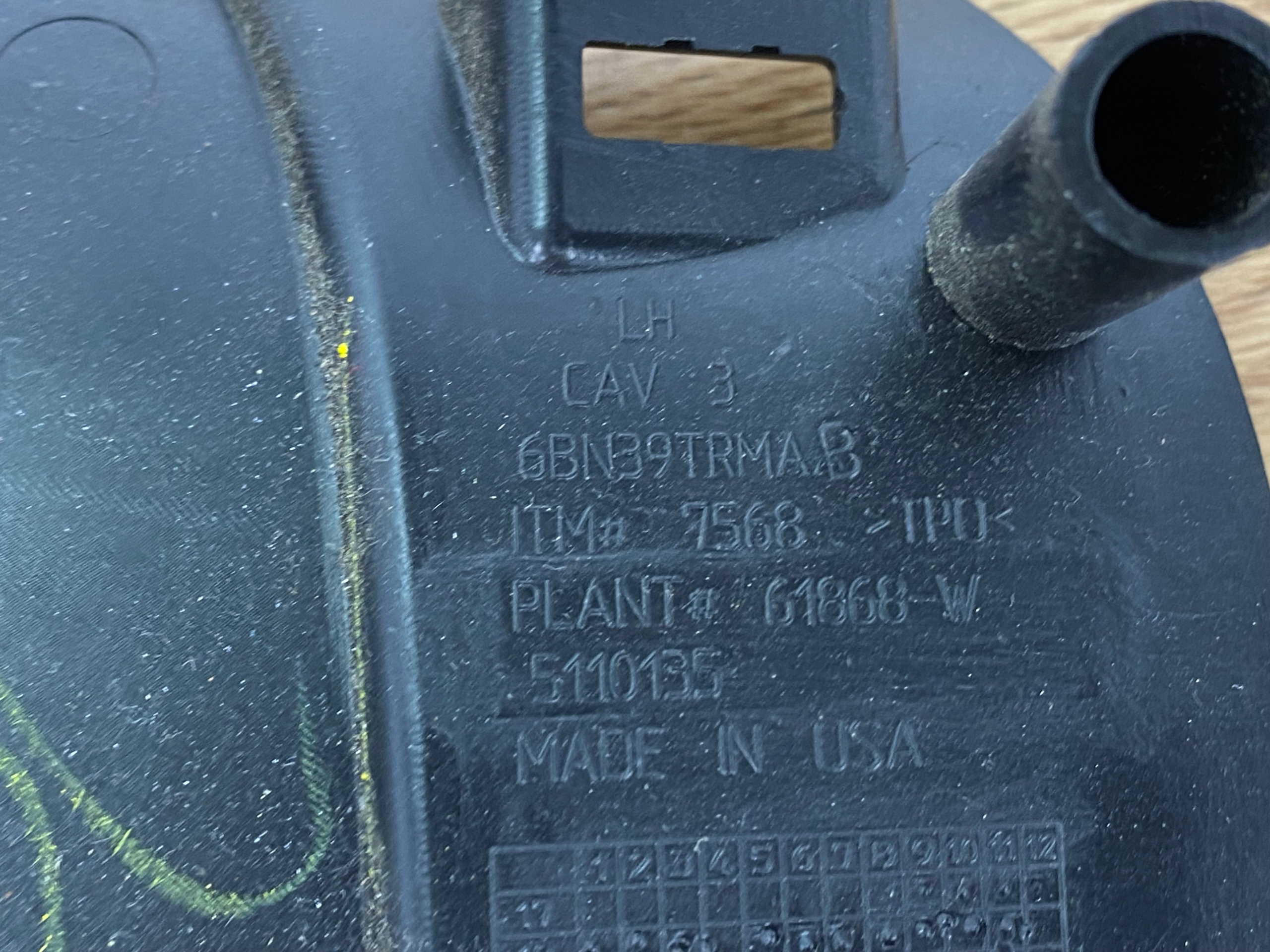 Blende Abdeckung slupka links heck Dodge Ram 1500 2019+ USA