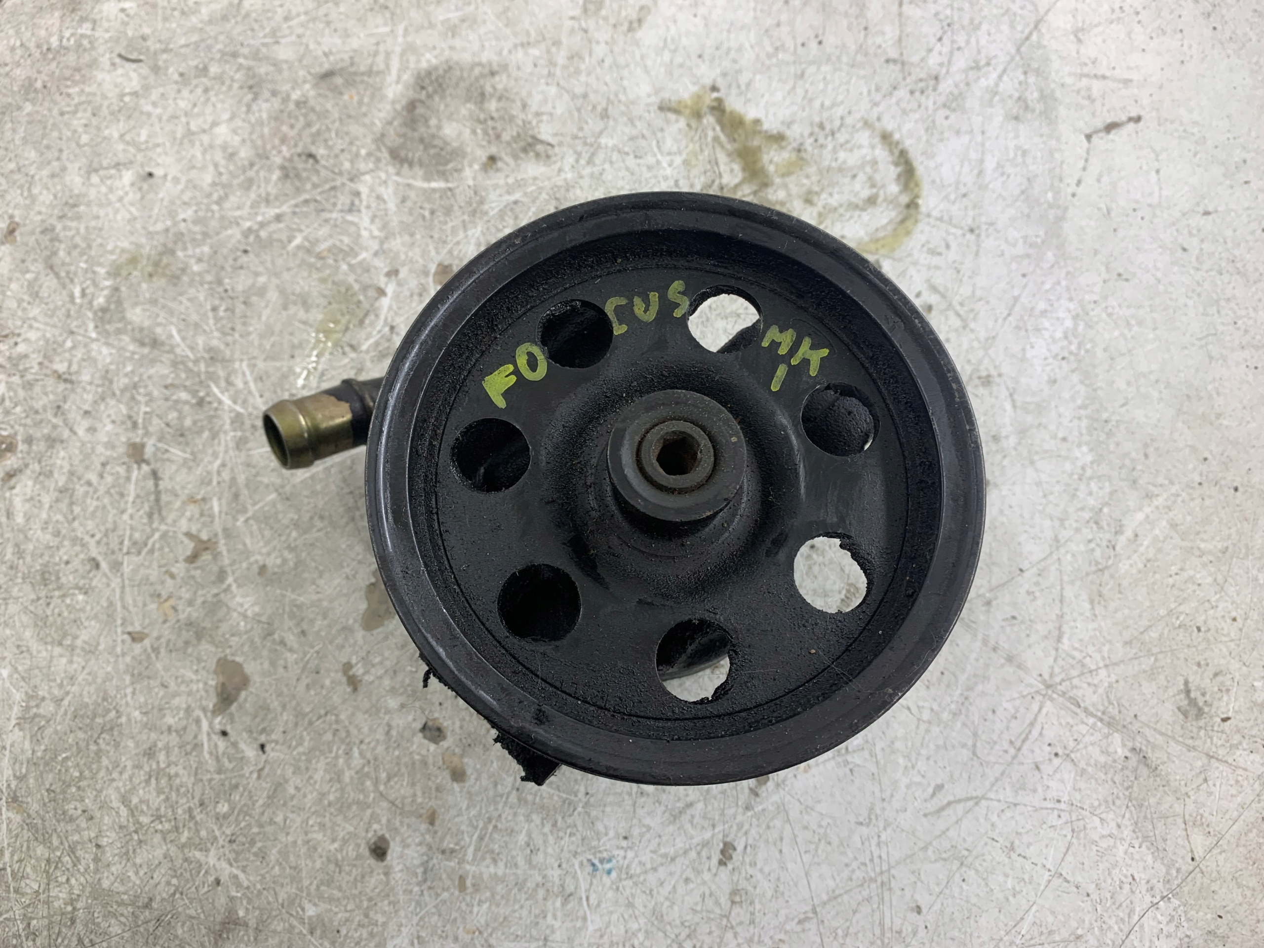 FORD FOCUS MK1 1.8 TDDI servo pump HBD-JC